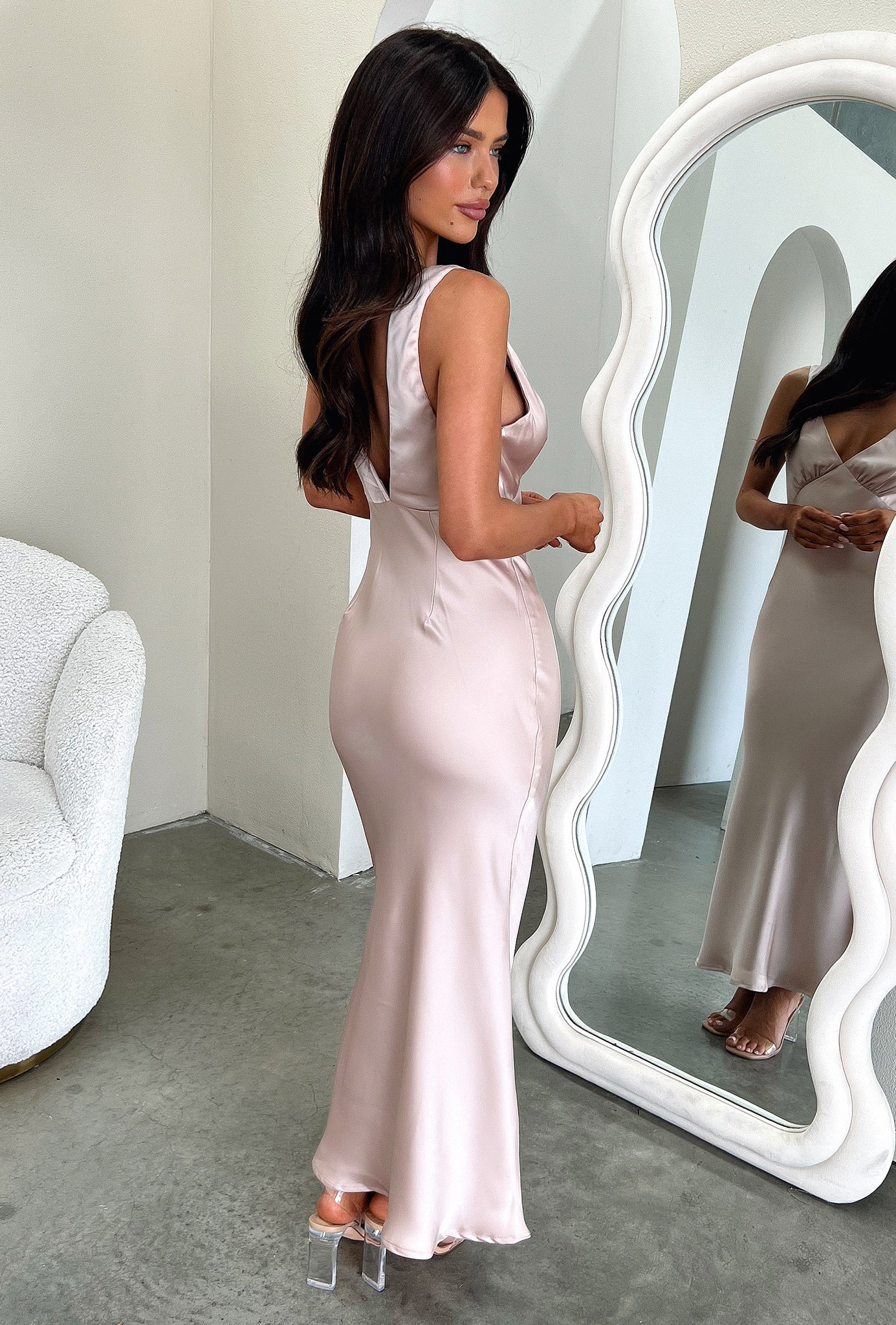 Delayne V-Neck Satin Midi Dress - Champagne - XNAUWBI