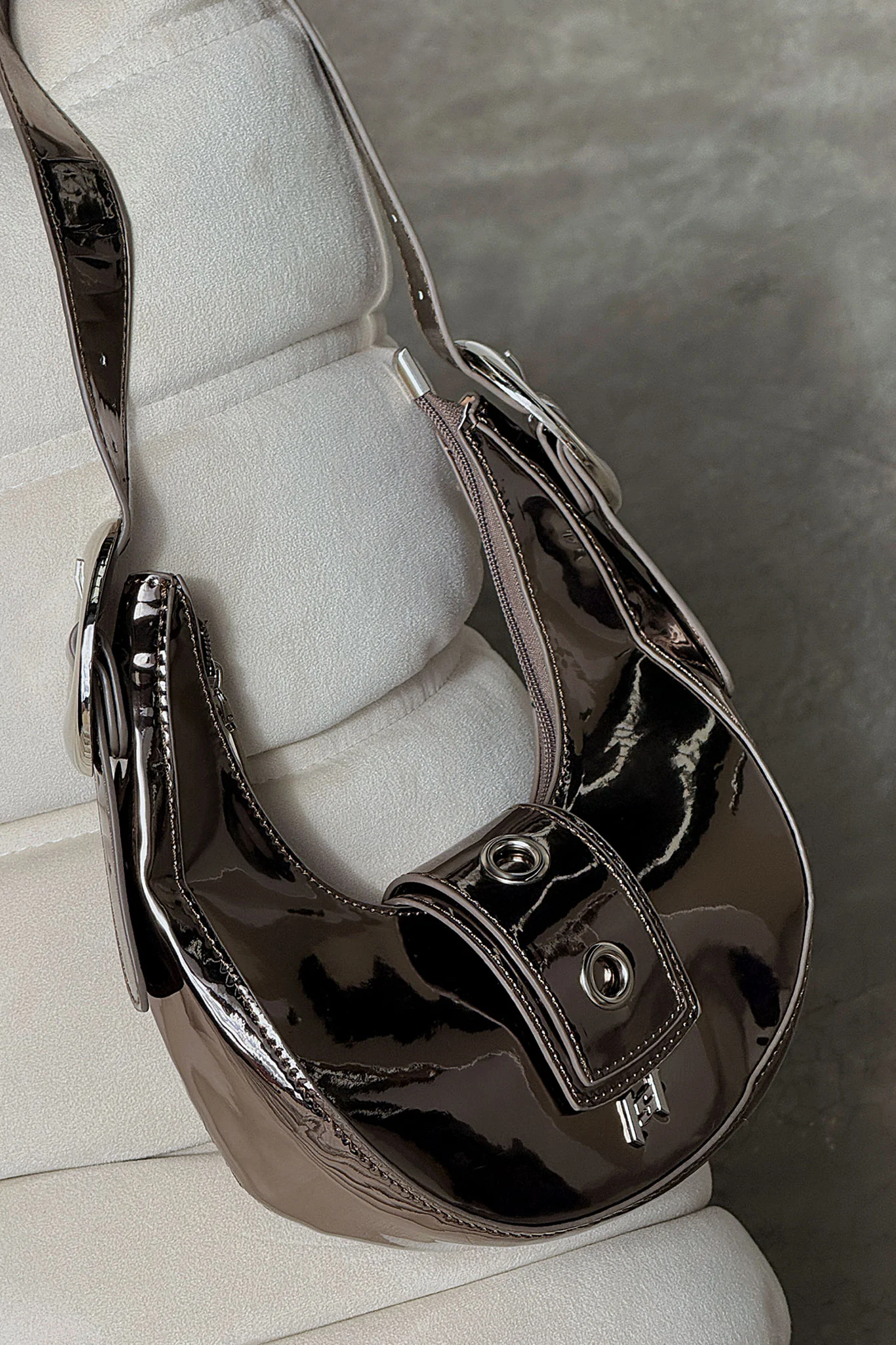 Blaze Shoulder Bag - Gunmetal - XNAUWBI