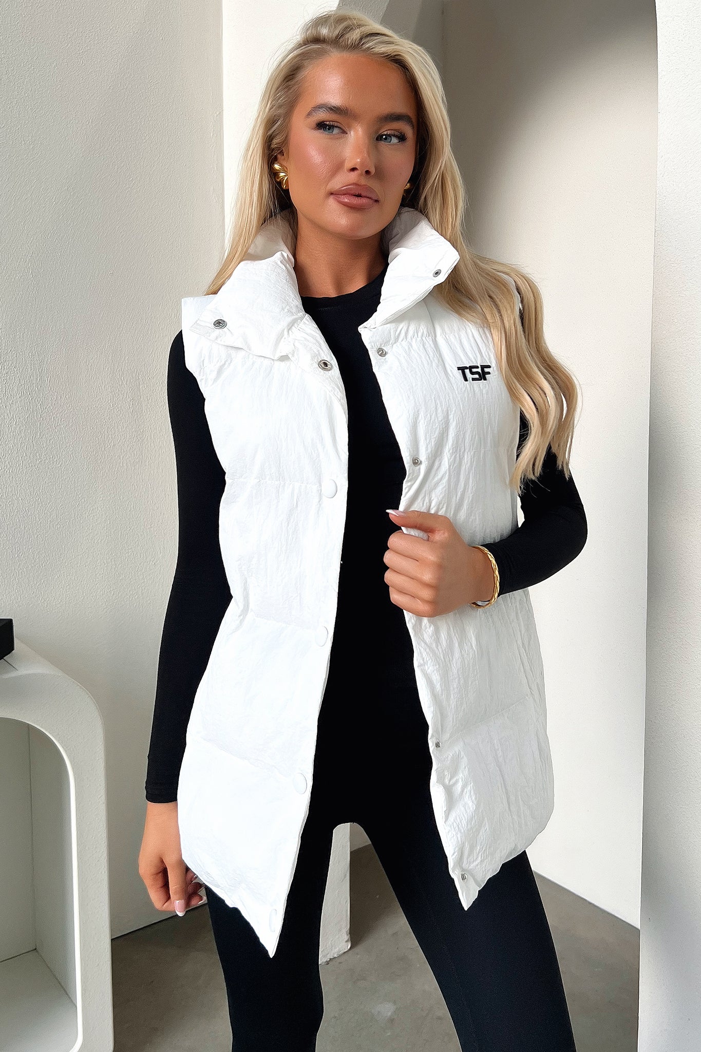 Sabre Puffer Vest - Cream - XNAUWBI