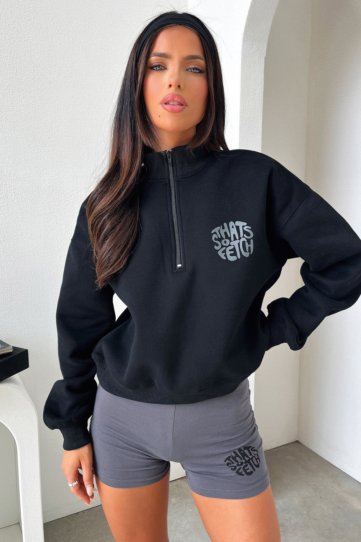 Beckham Half Zip Sweater - Black - XNAUWBI