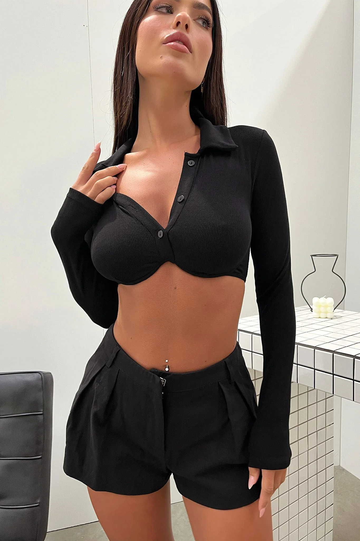 Keegan Shorts - Black - XNAUWBI