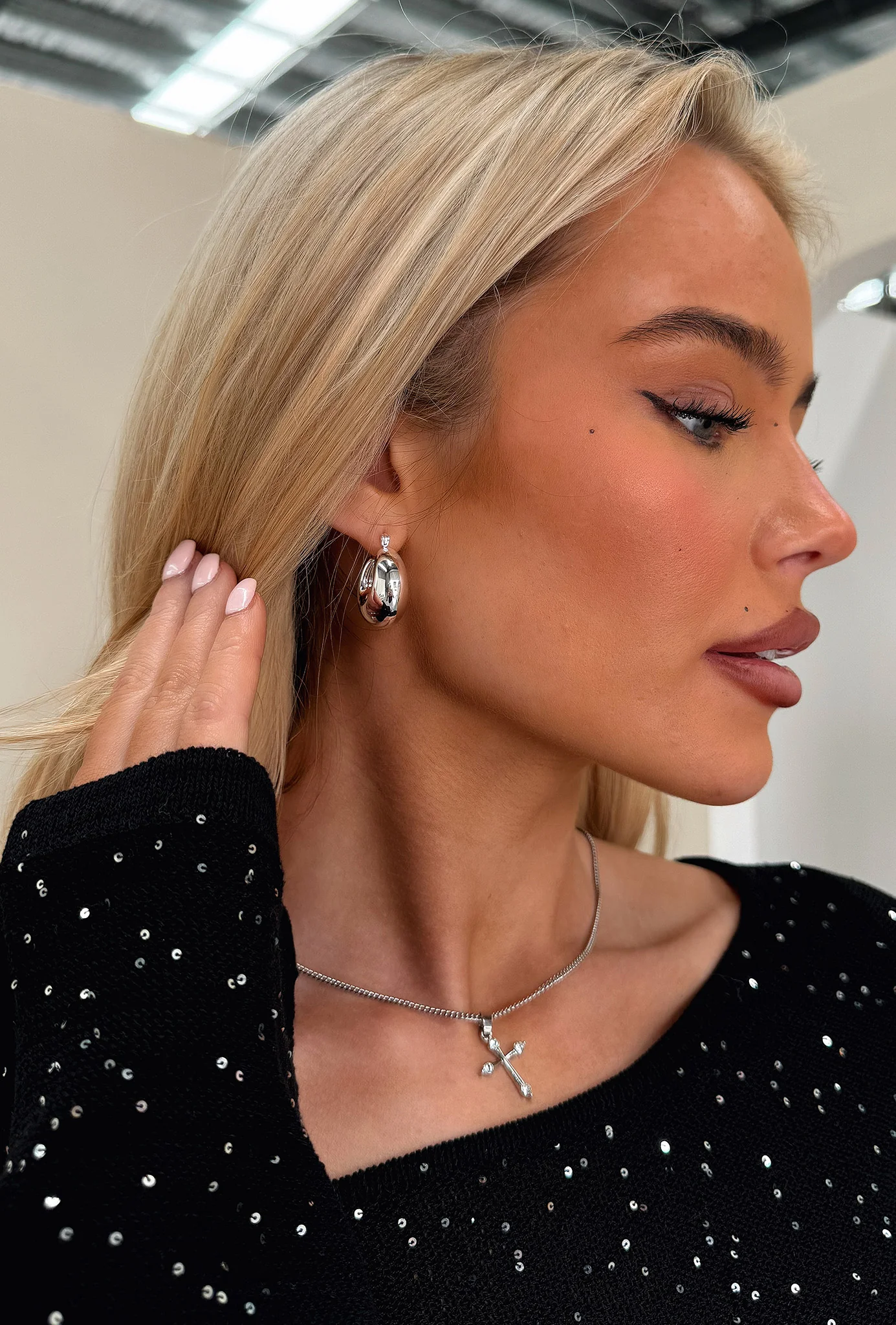 Concetta Hoops - Silver - XNAUWBI