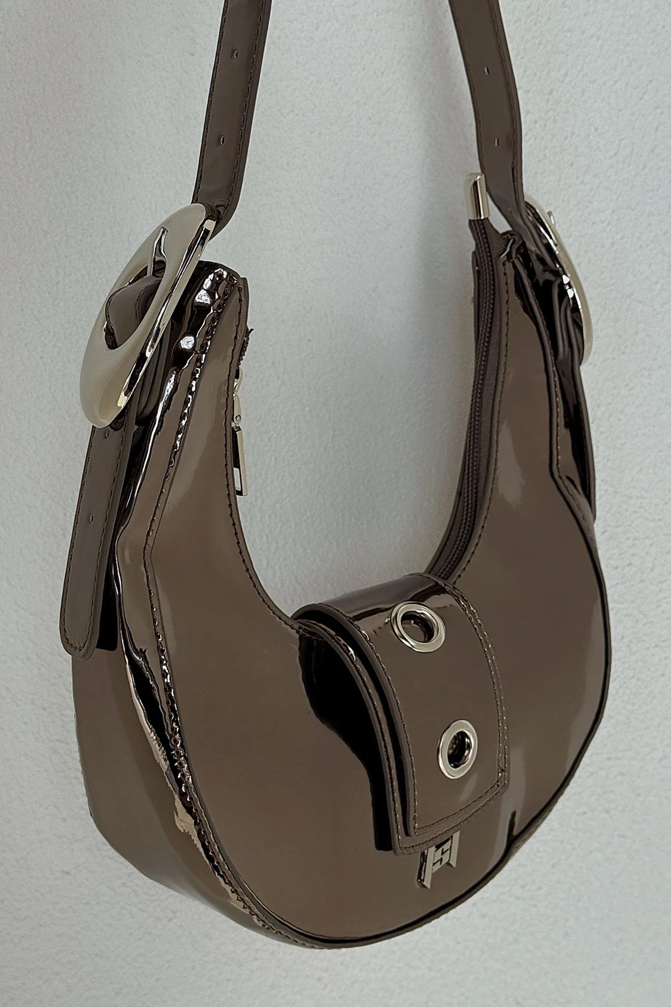 Blaze Shoulder Bag - Gunmetal - XNAUWBI