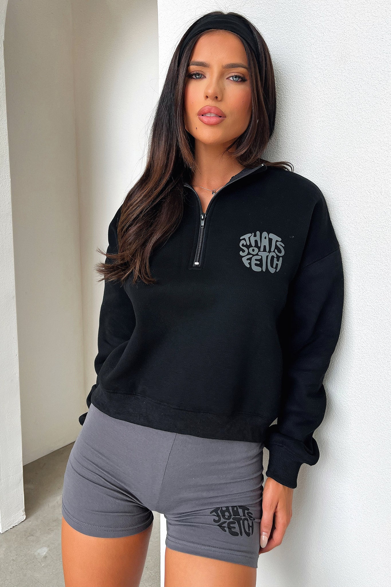 Beckham Half Zip Sweater - Black - XNAUWBI