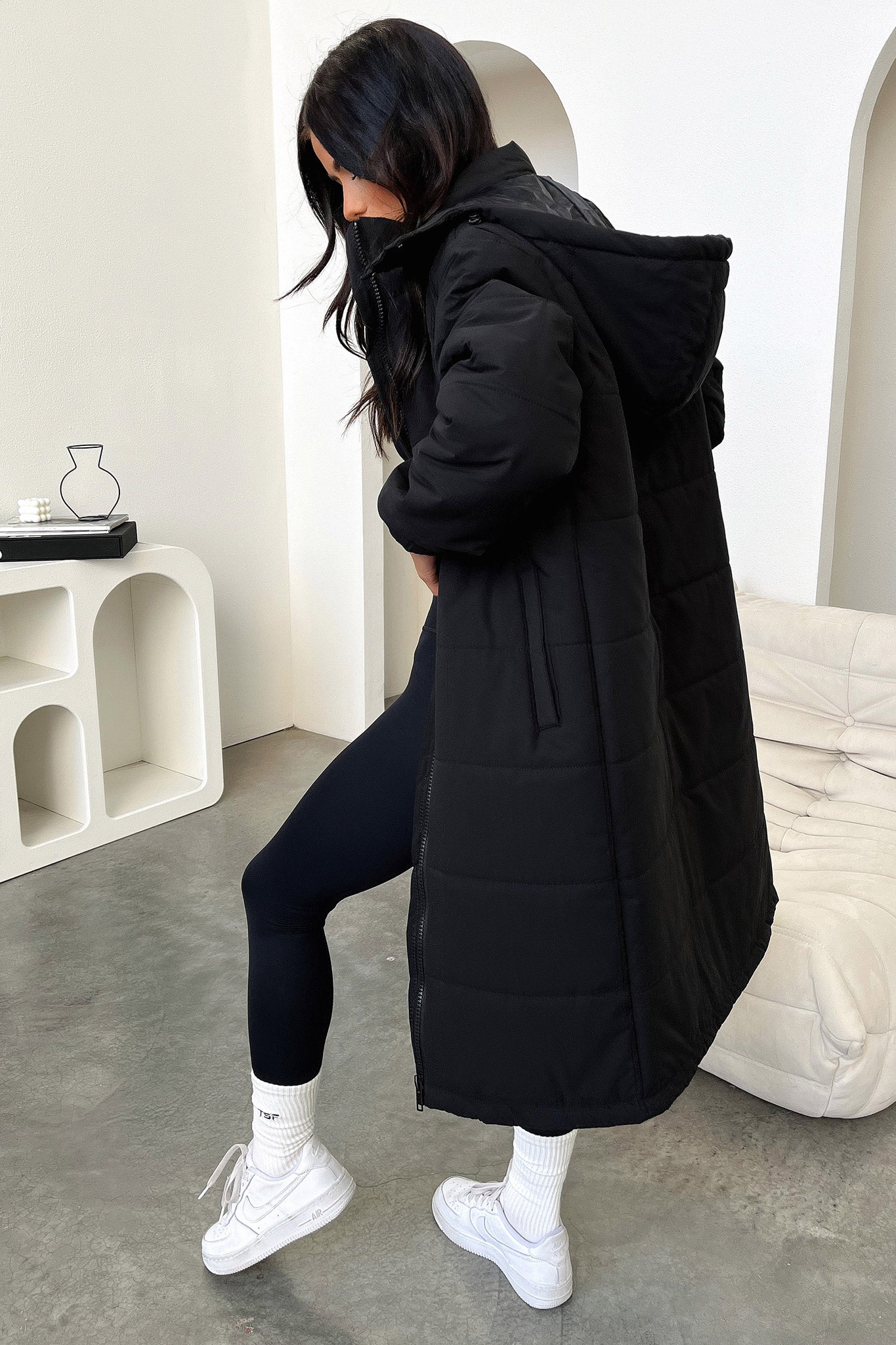 Keoni Puffer Jacket - Black - XNAUWBI