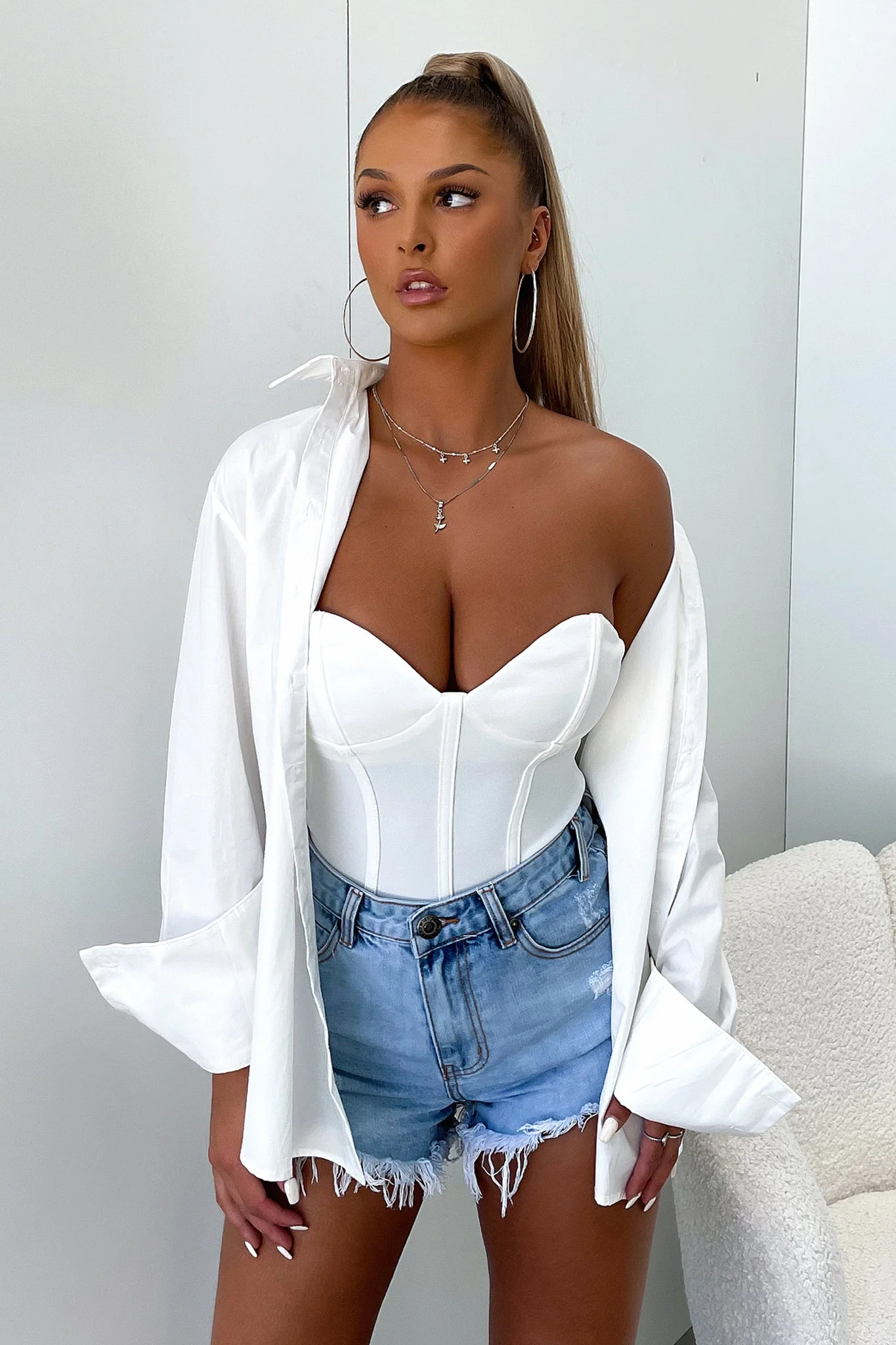 Remedy Shirt - White - XNAUWBI