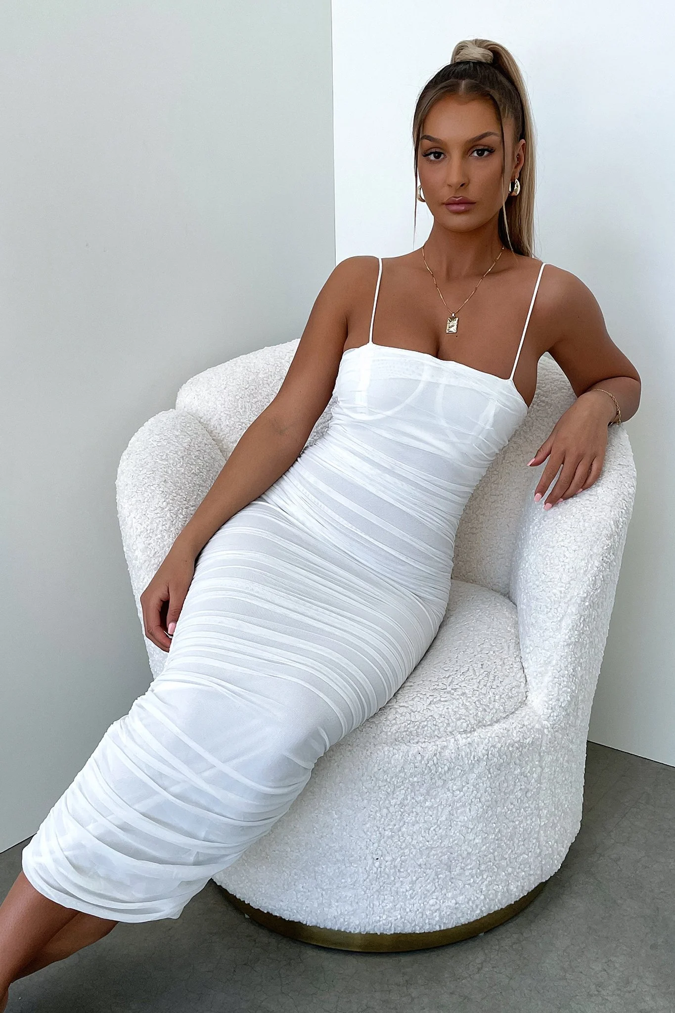 Zena Mesh Full Length Dress - White - XNAUWBI