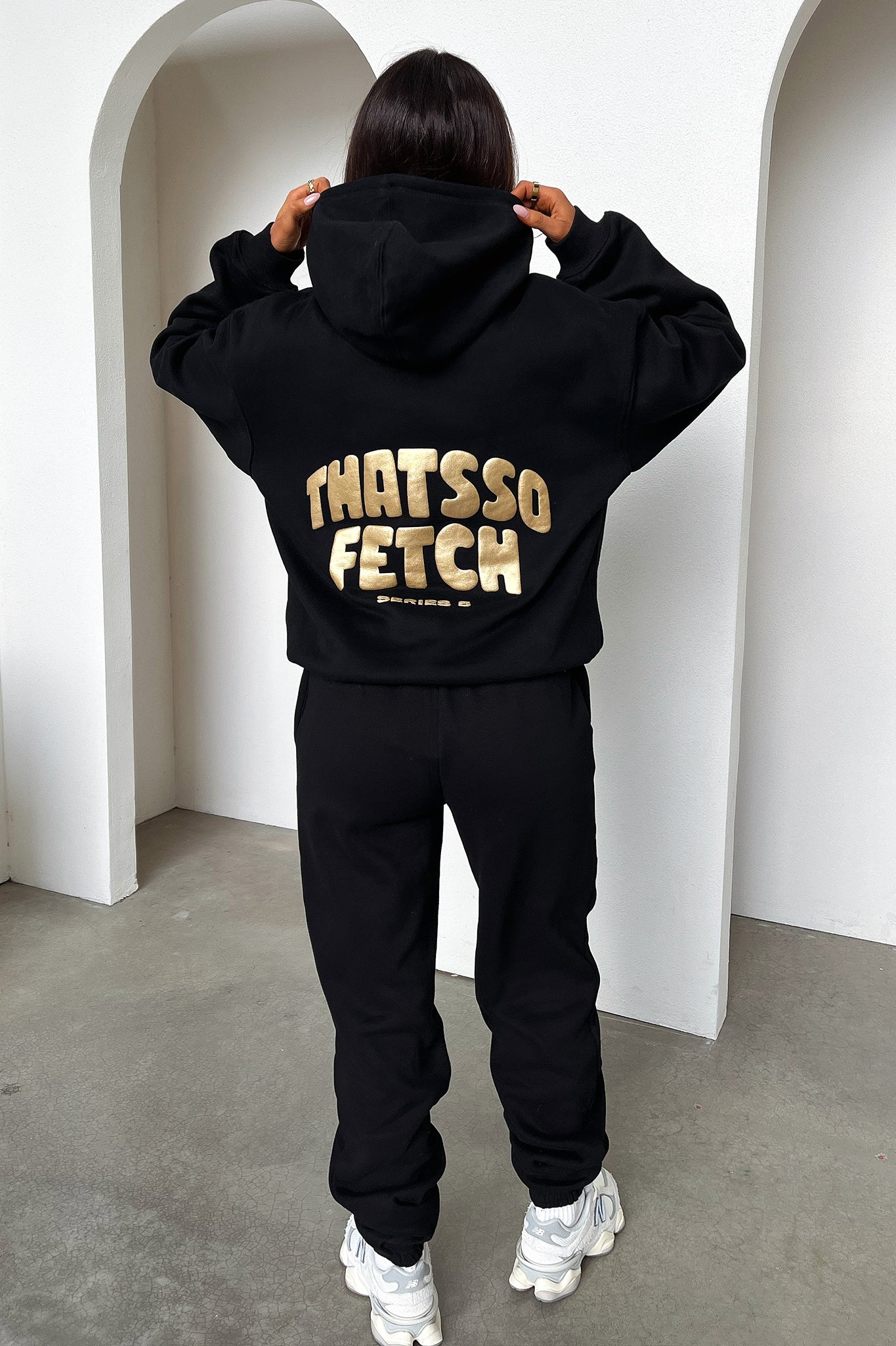 Series 5 Sweatpants - Black/Gold - XNAUWBI