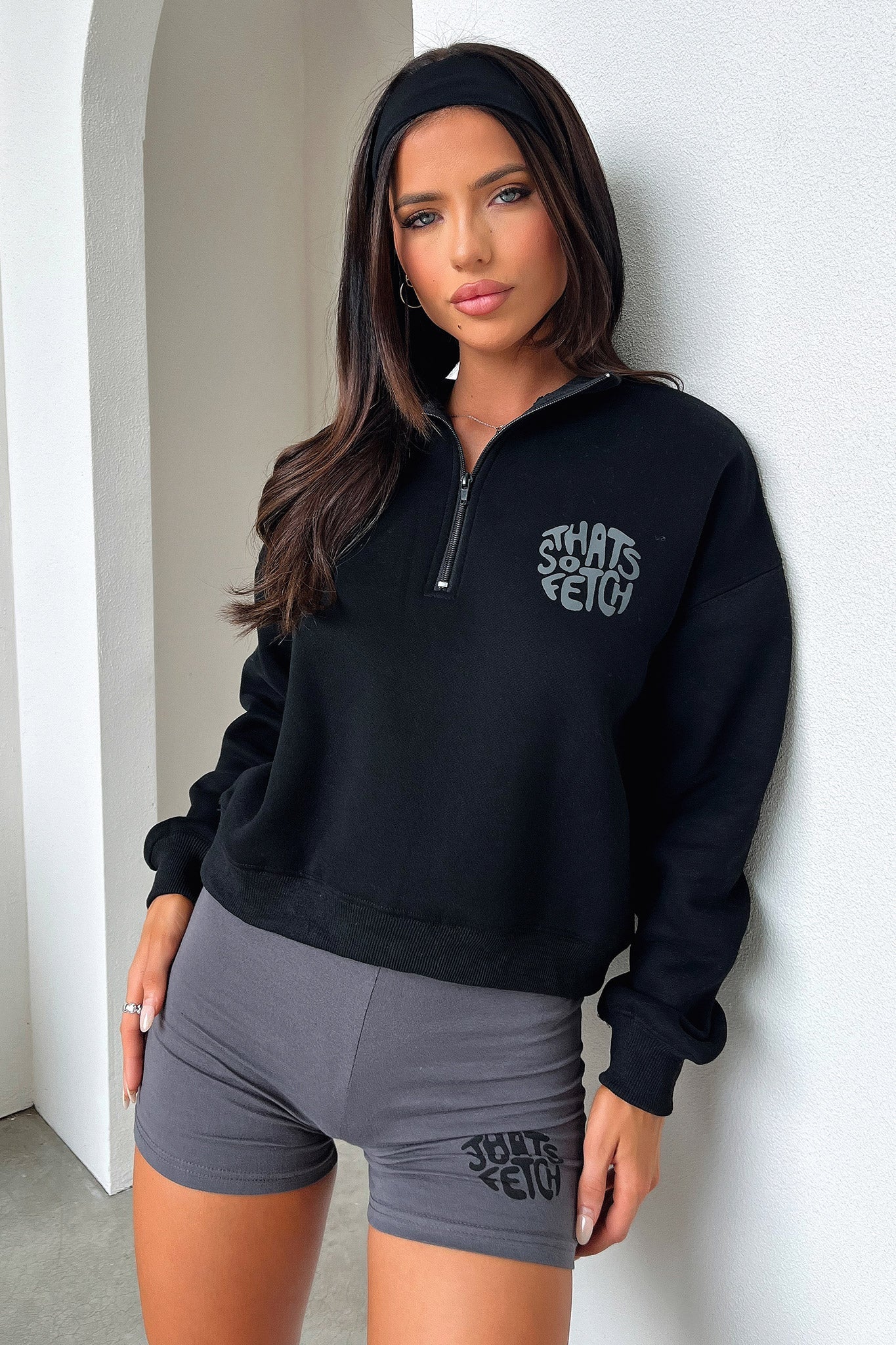 Beckham Half Zip Sweater - Black - XNAUWBI