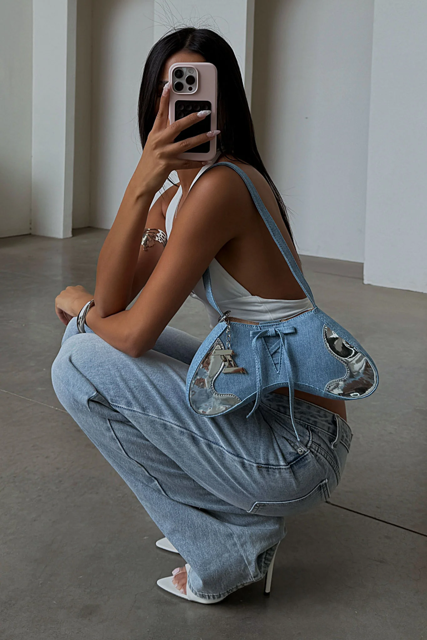 Raven Shoulder Bag - Blue Denim - XNAUWBI