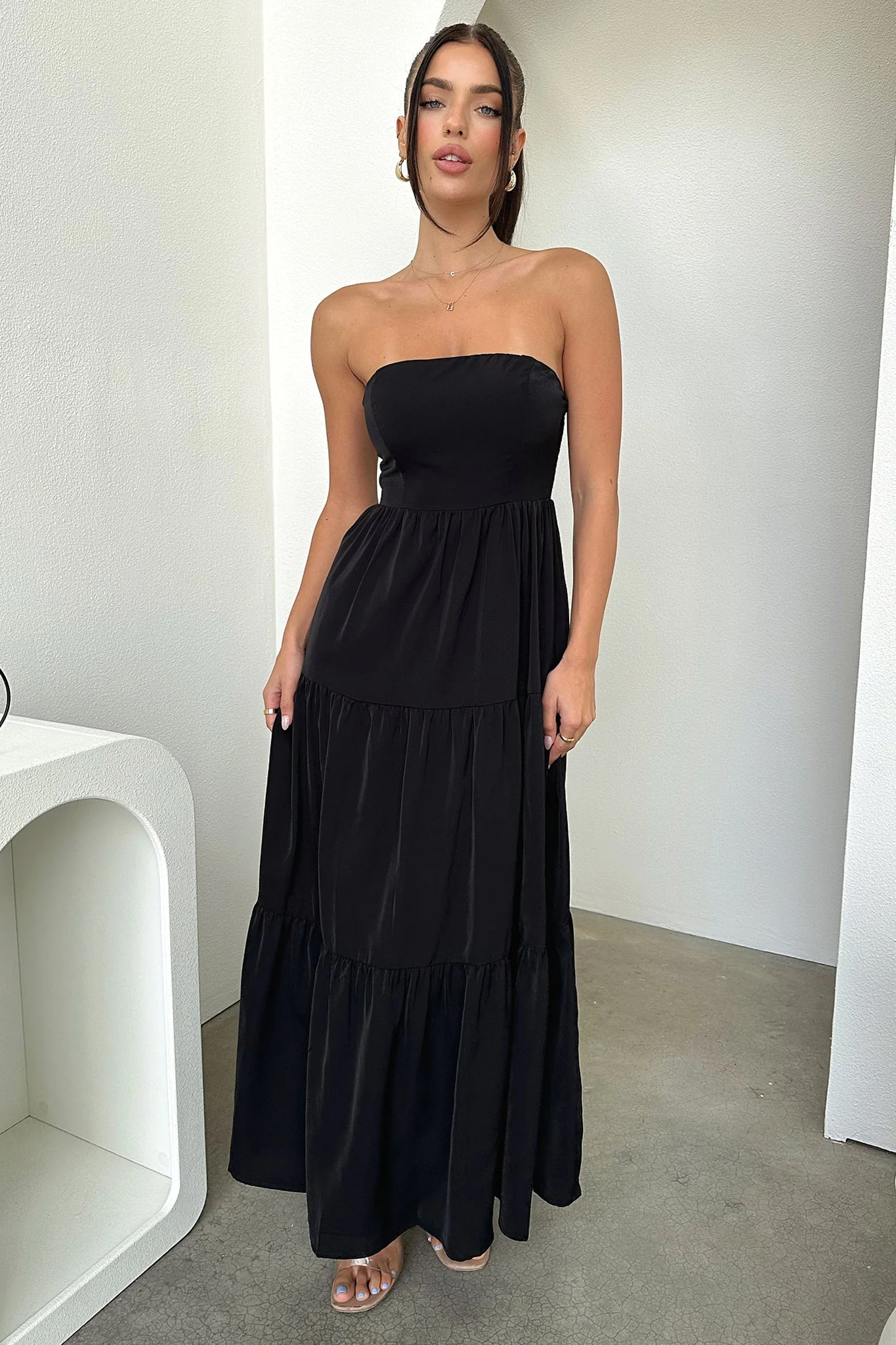 Hailey Maxi Dress - Black - XNAUWBI