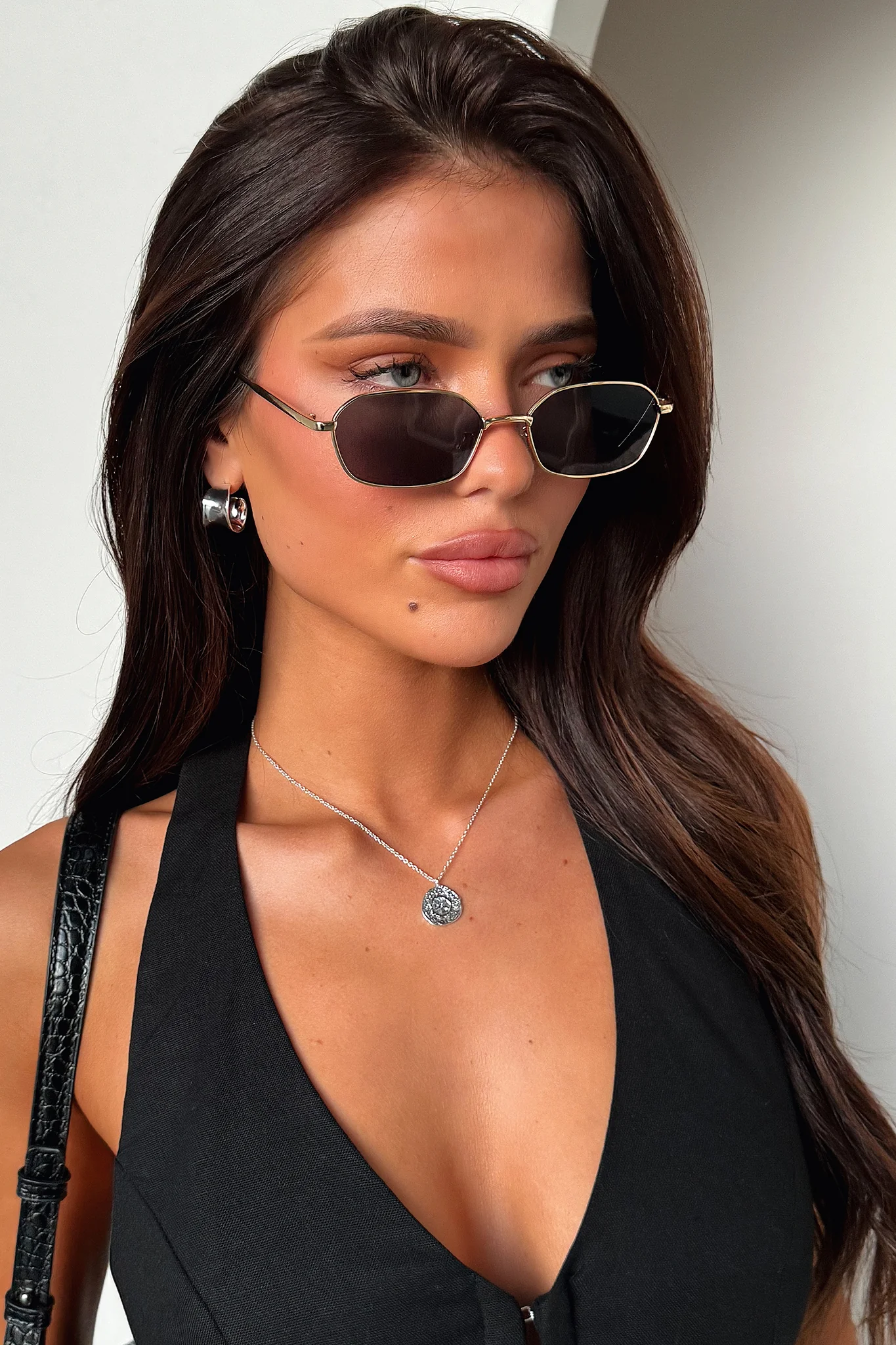 Rhys Sunglasses - Gold/Black - XNAUWBI