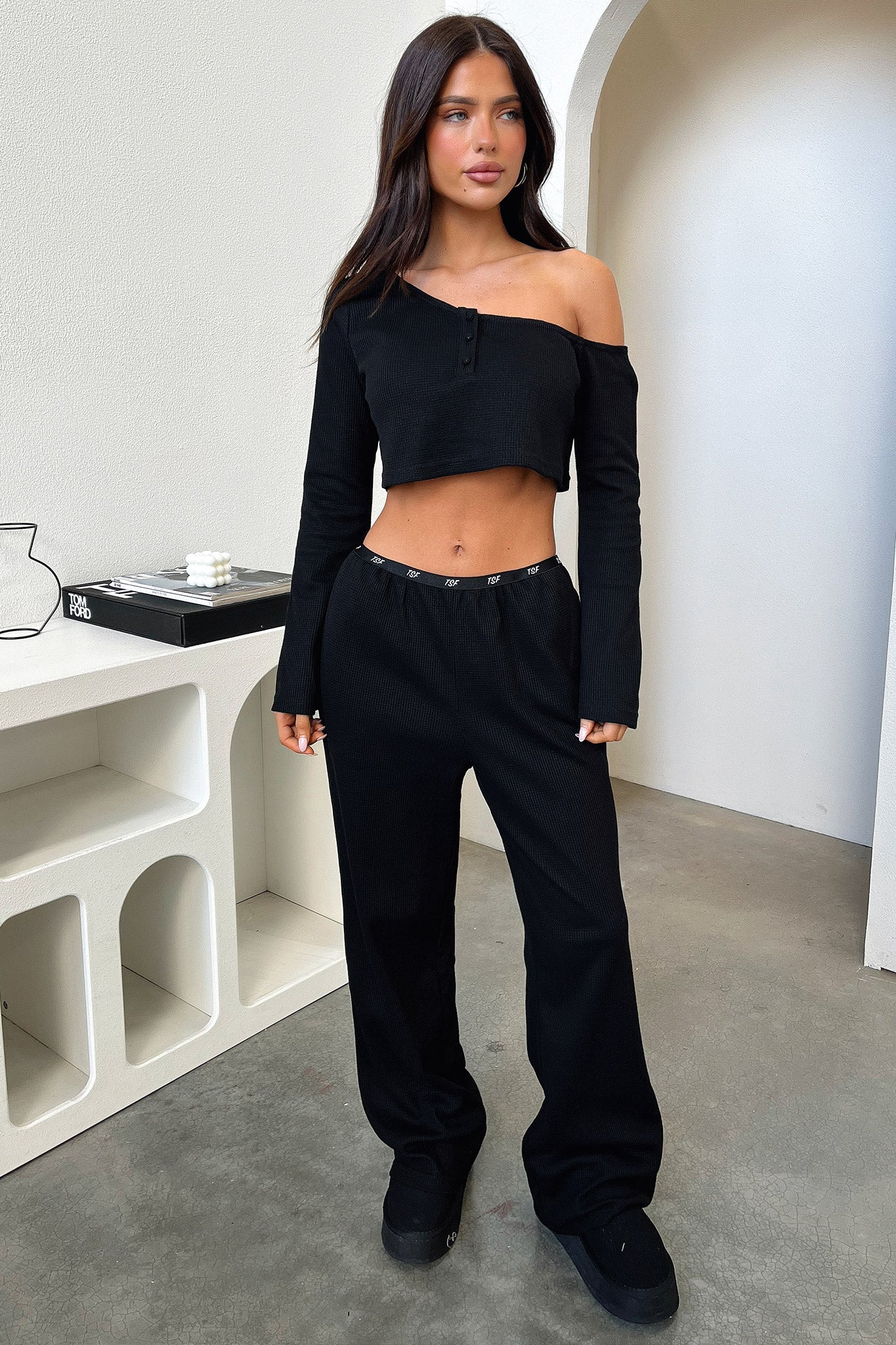 Dana Straight Leg Lounge Pants - Black - XNAUWBI