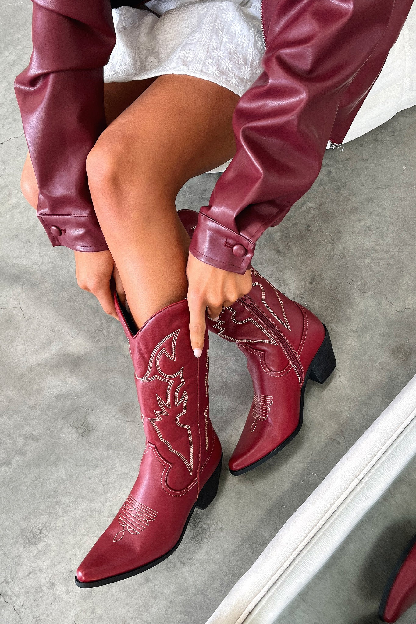 Nashville Boots - Burgundy - XNAUWBI