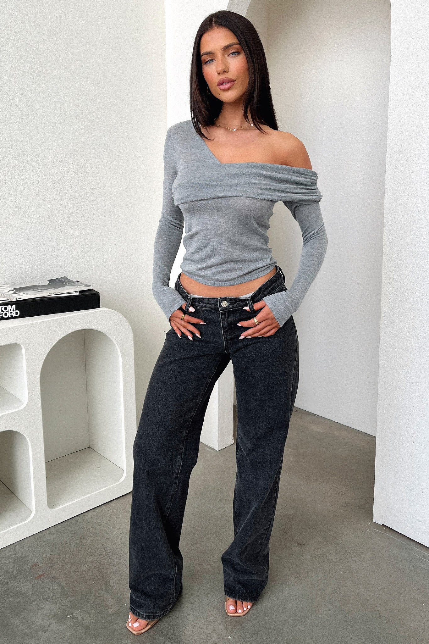 Rochelle Off Shoulder Long Sleeve Top - Grey - XNAUWBI