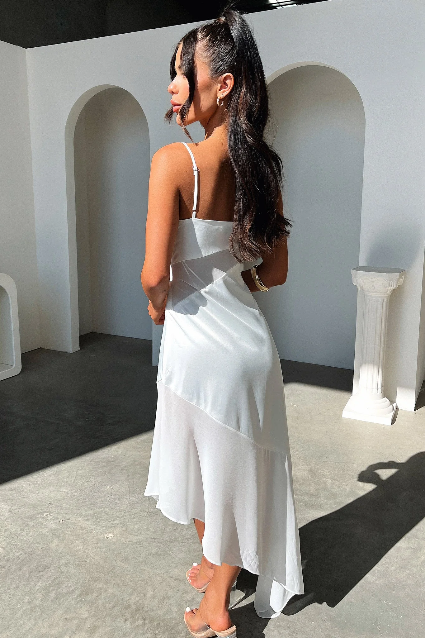 Talena Dress - White - XNAUWBI