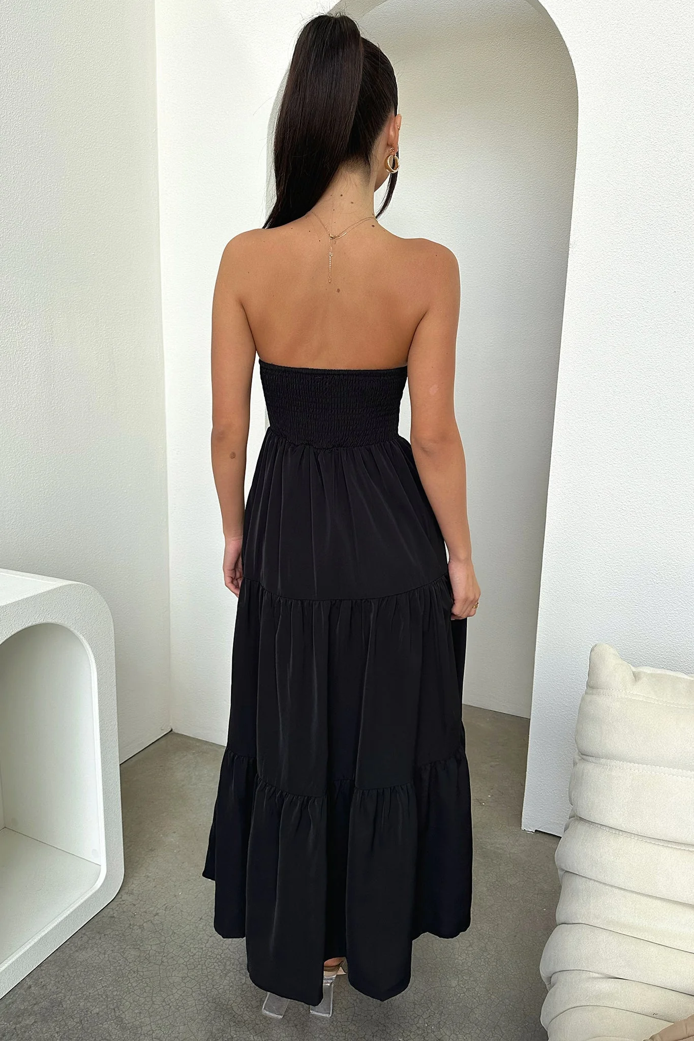 Hailey Maxi Dress - Black - XNAUWBI