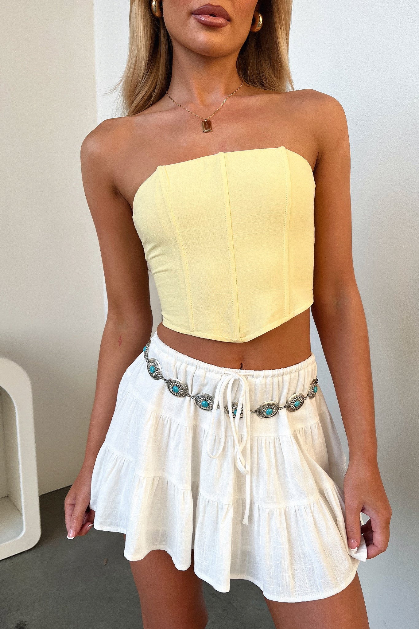 Tullie Skirt - White - XNAUWBI