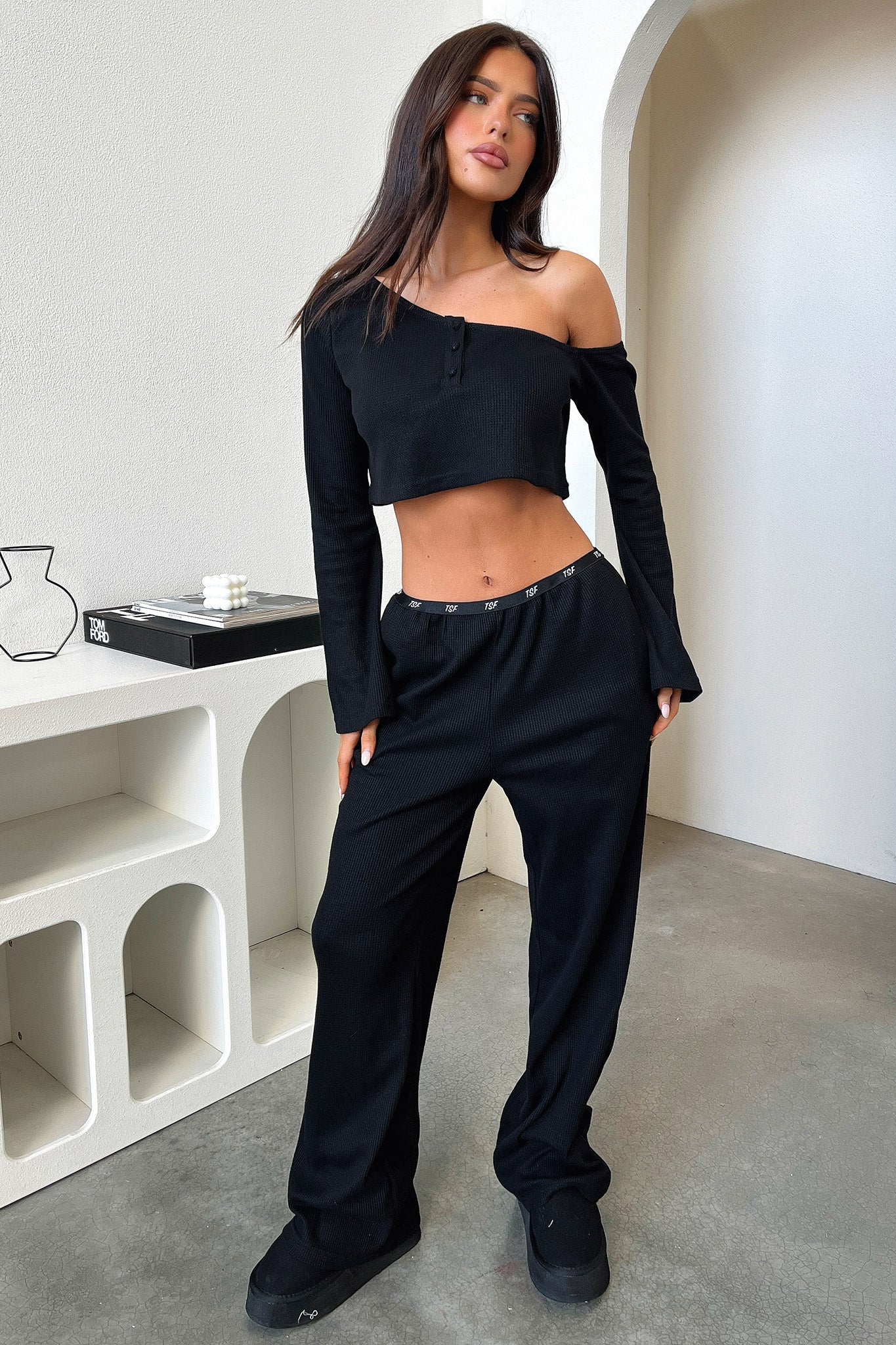 Dana Straight Leg Lounge Pants - Black - XNAUWBI