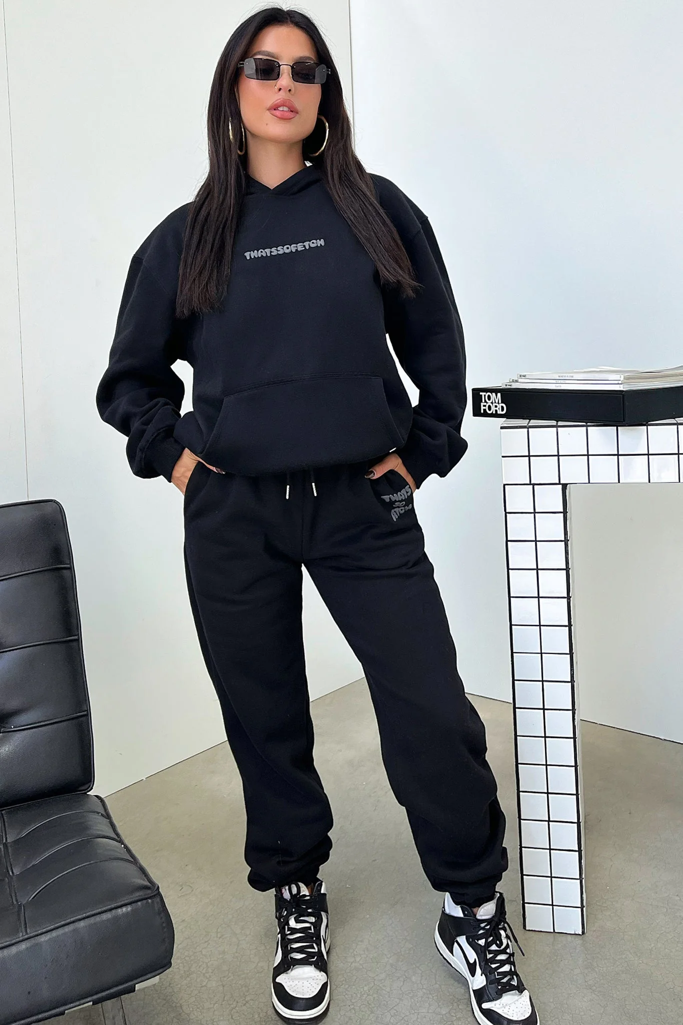 Series 3 Hoodie - Black - XNAUWBI