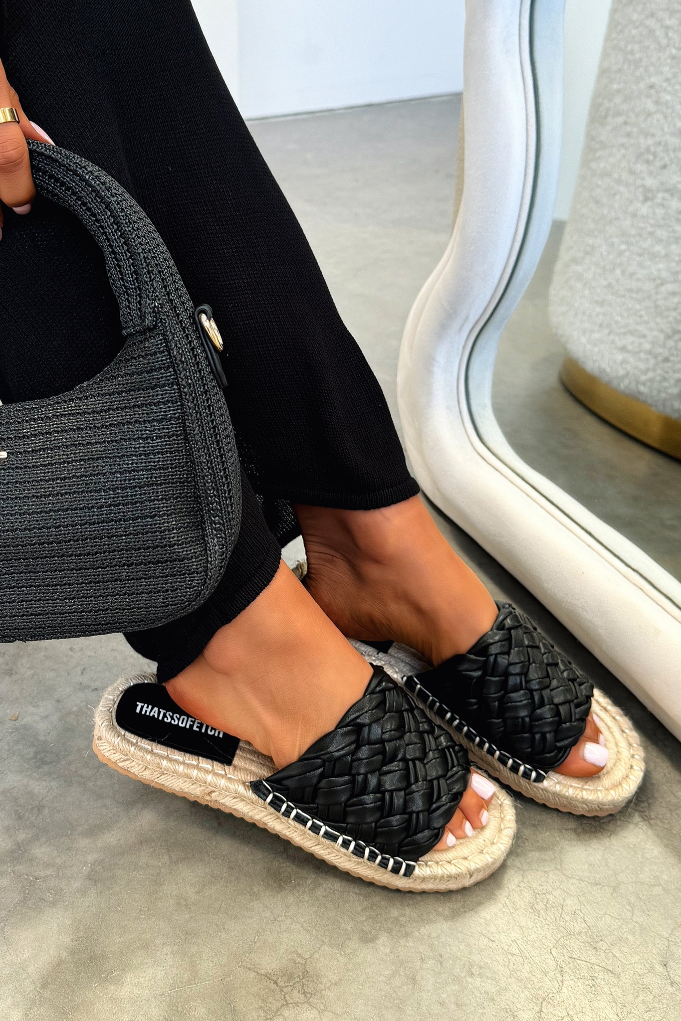 Maldive Slides - Black - XNAUWBI