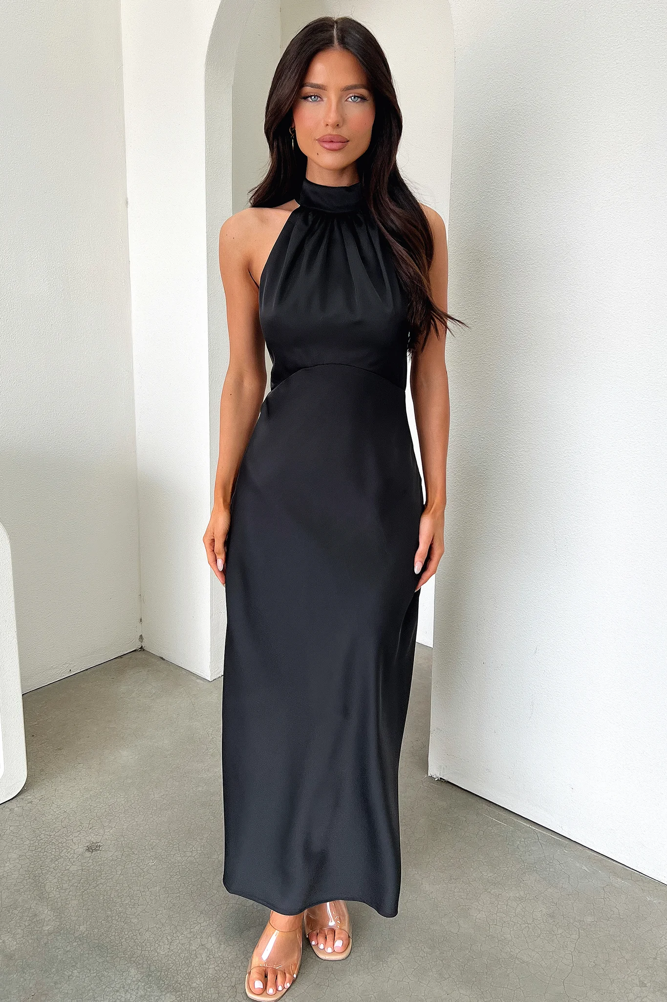 Daphne High Neck Maxi Dress - Black - XNAUWBI