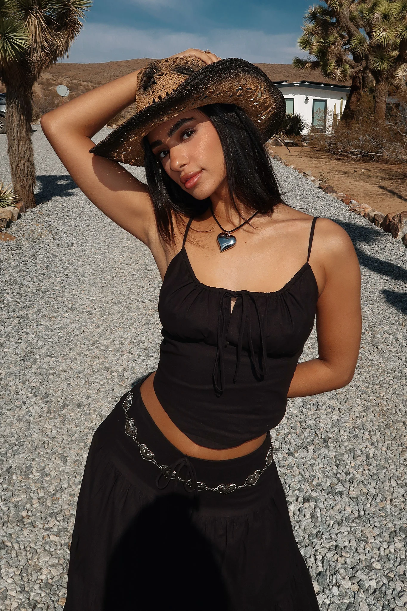 Barbados Linen Top - Black - XNAUWBI