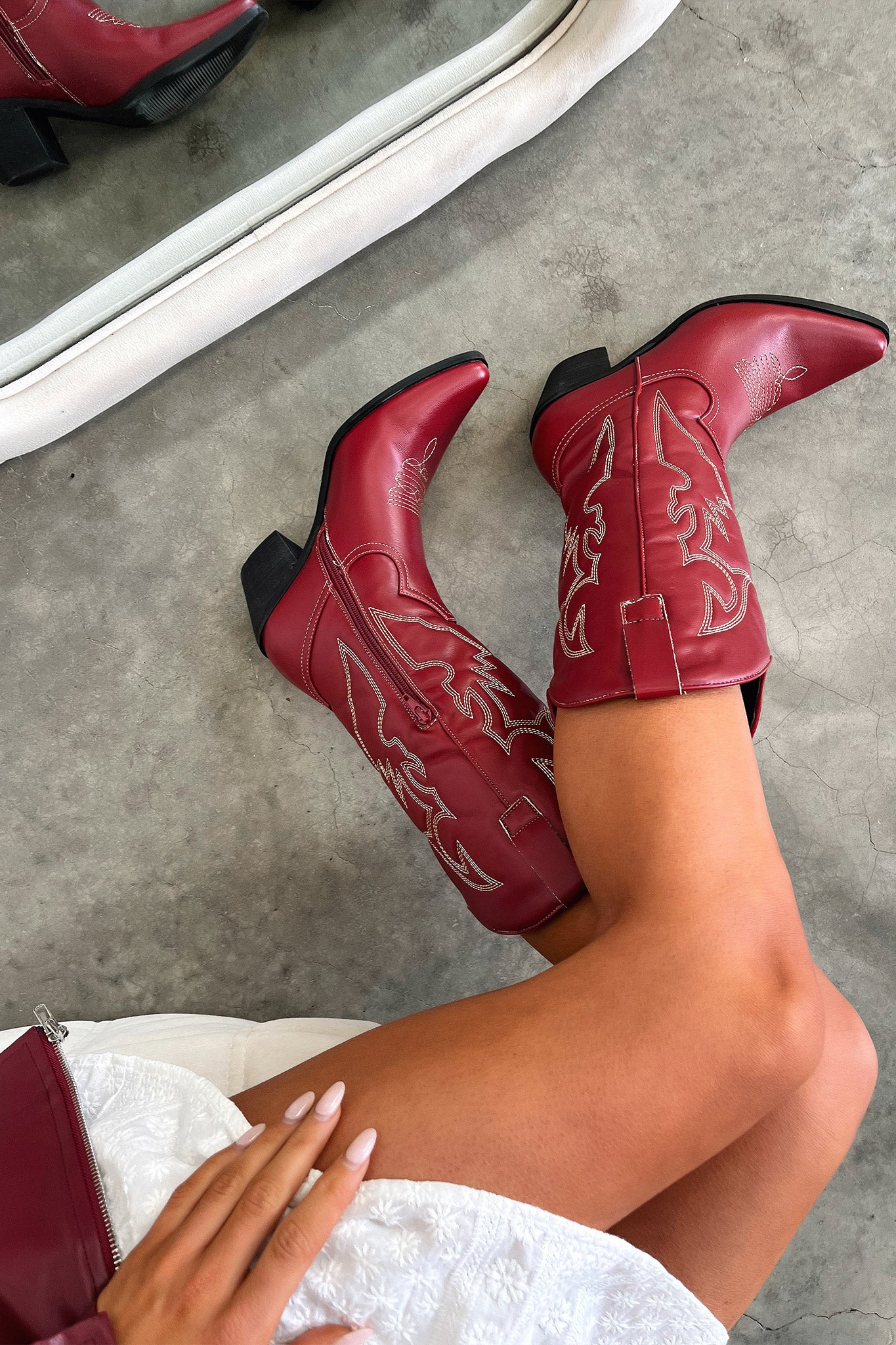 Nashville Boots - Burgundy - XNAUWBI