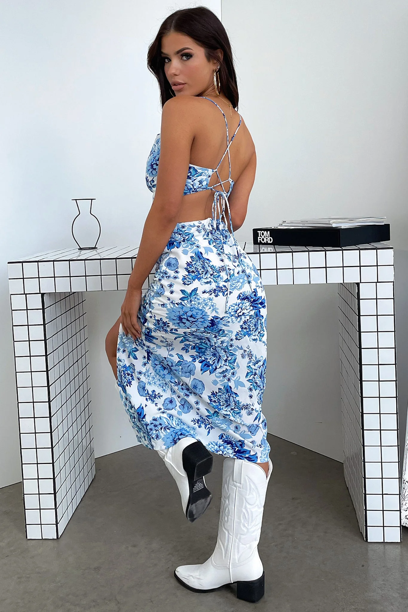 Moana Midi - Blue Floral - XNAUWBI