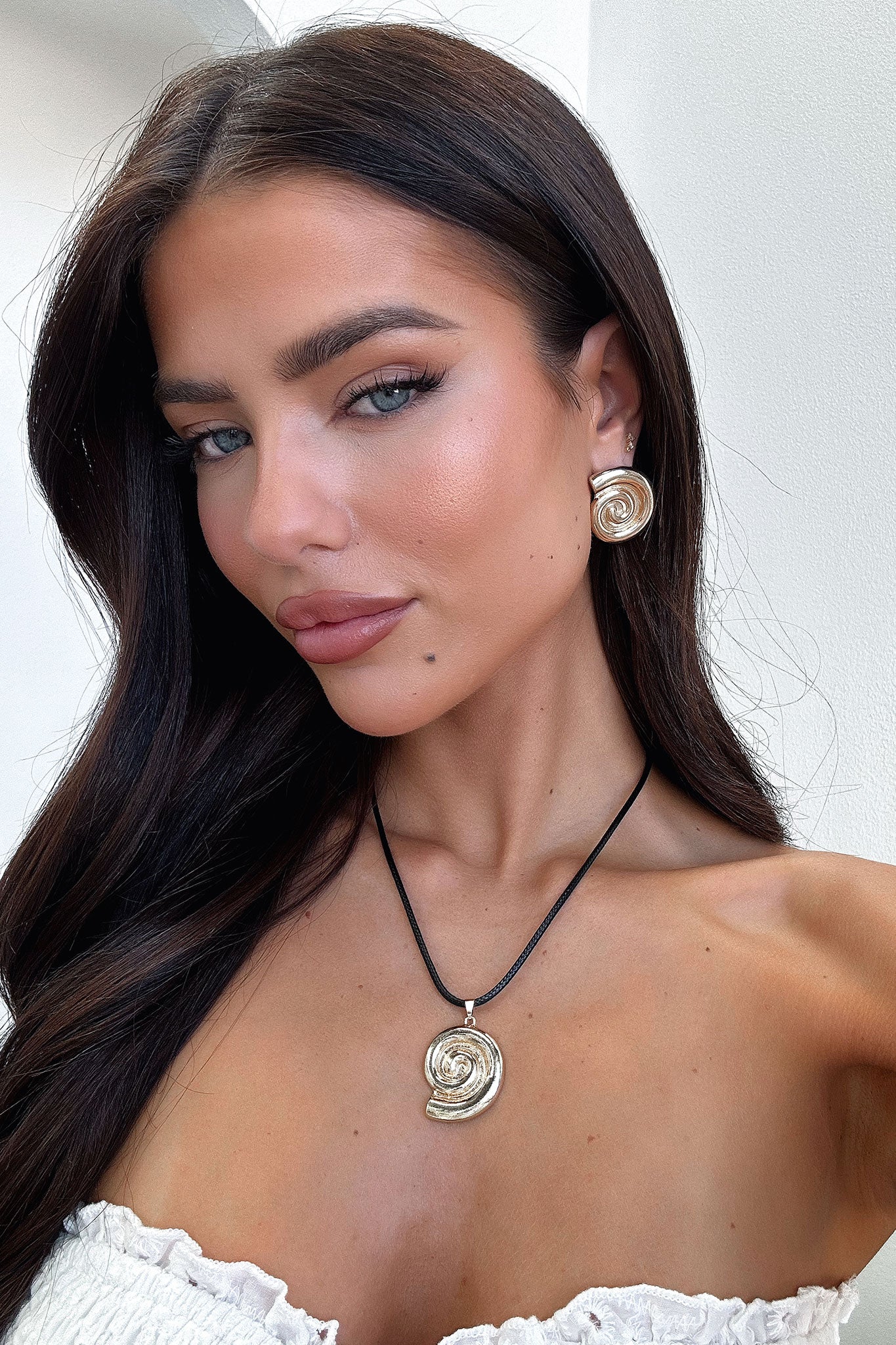 Cove Earrings - Gold - XNAUWBI