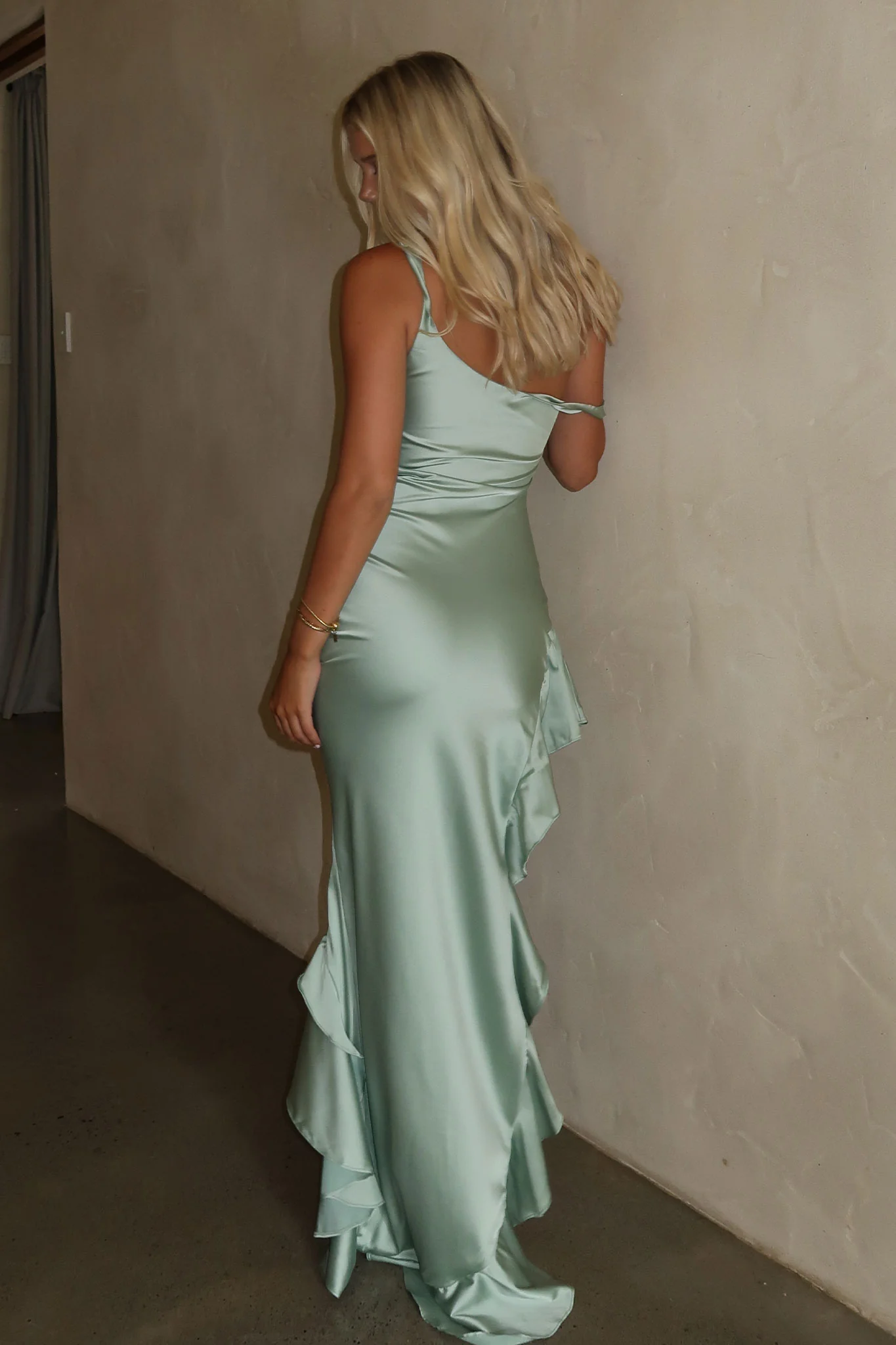 Daenerys Off Shoulder Satin Maxi Dress - Sage - XNAUWBI