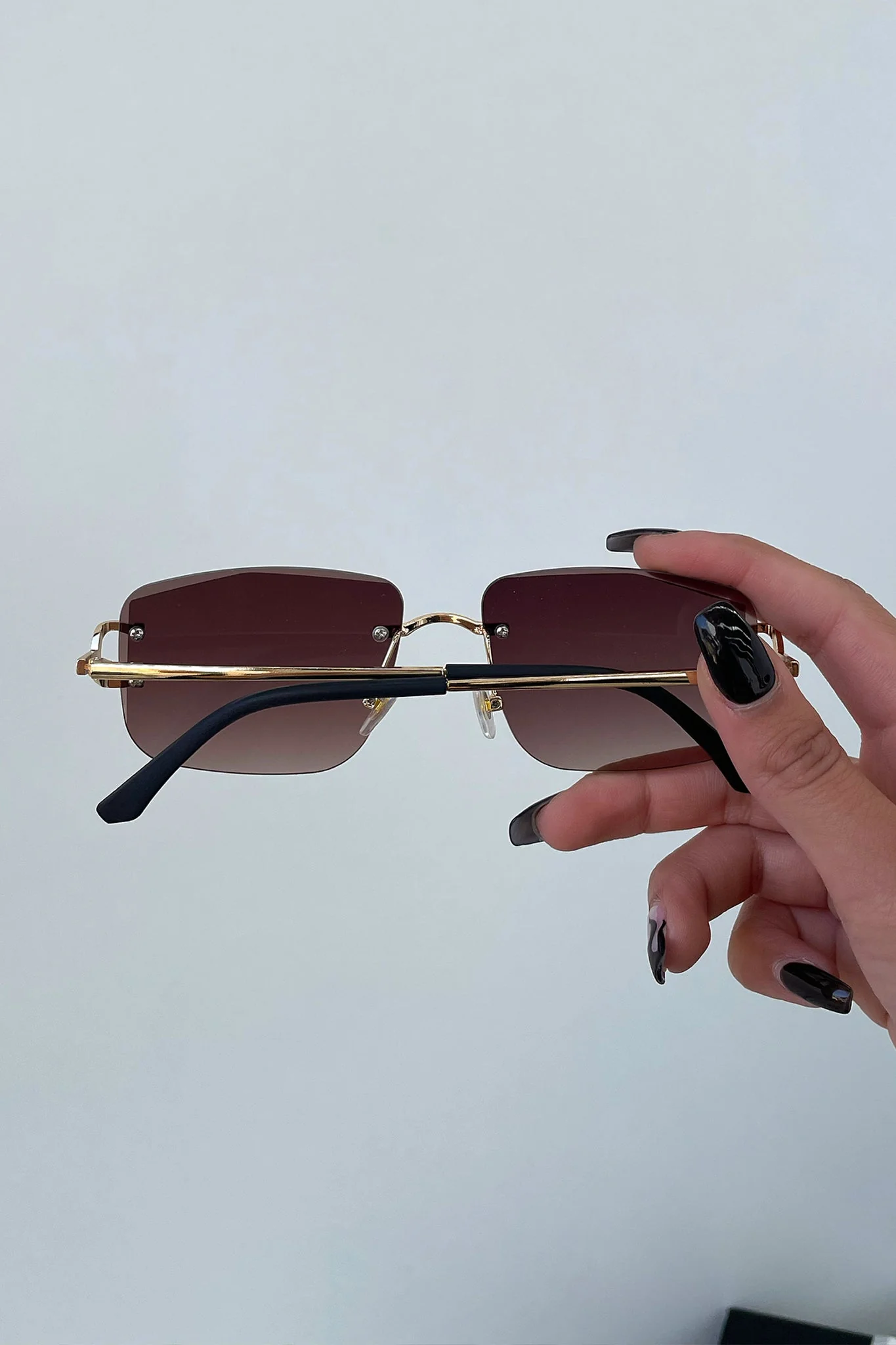 Essex Sunglasses - Brown Gradient - XNAUWBI