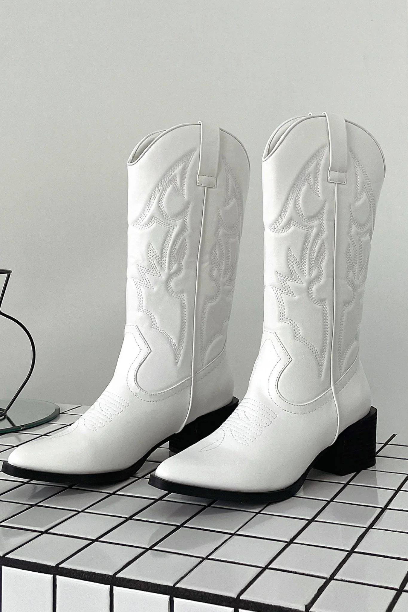 Jagger Cowboy Boots - White - XNAUWBI