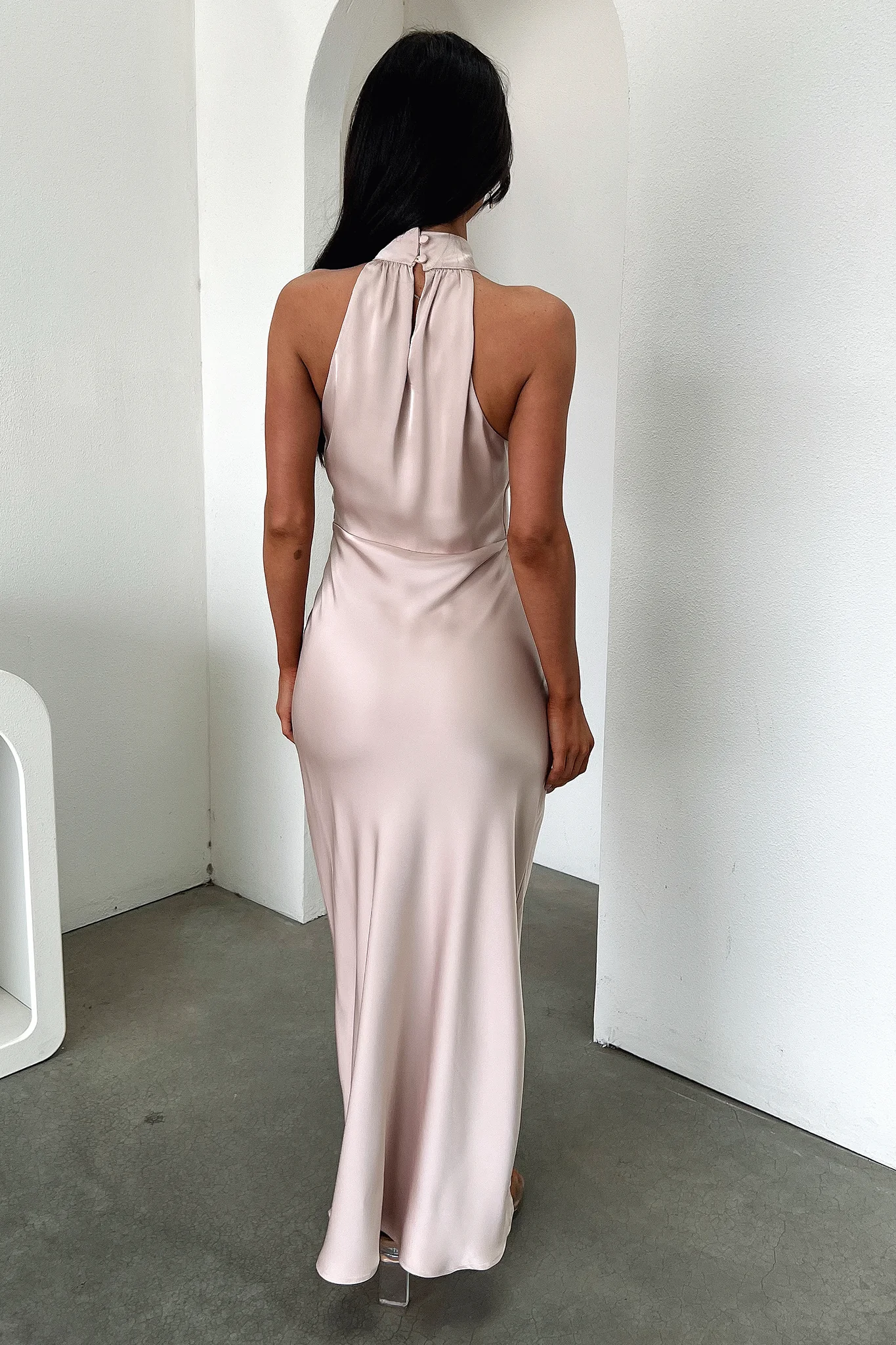 Daphne High Neck Maxi Dress - Champagne - XNAUWBI