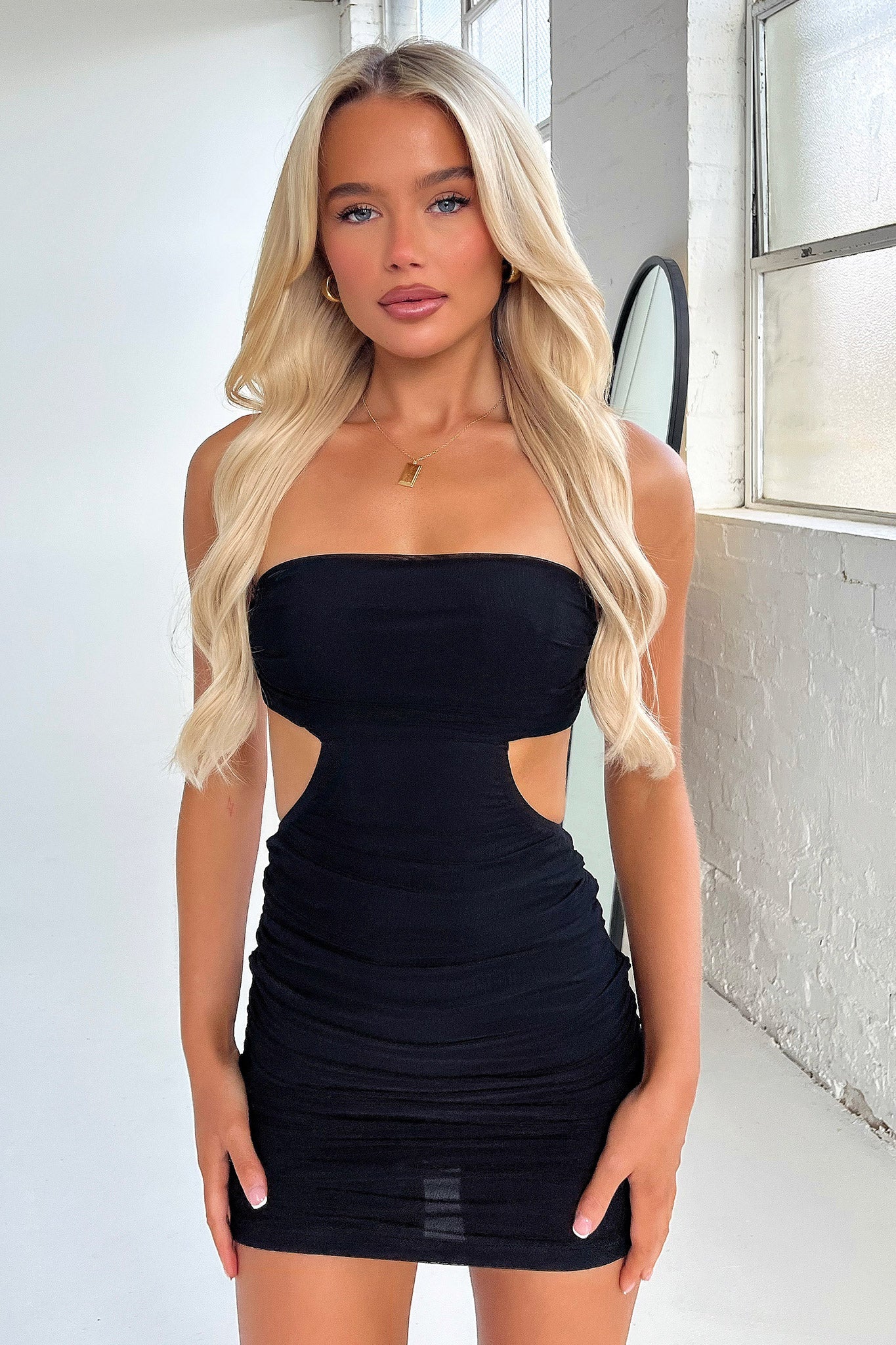 Pheobe Strapless Mini Dress - Black - XNAUWBI