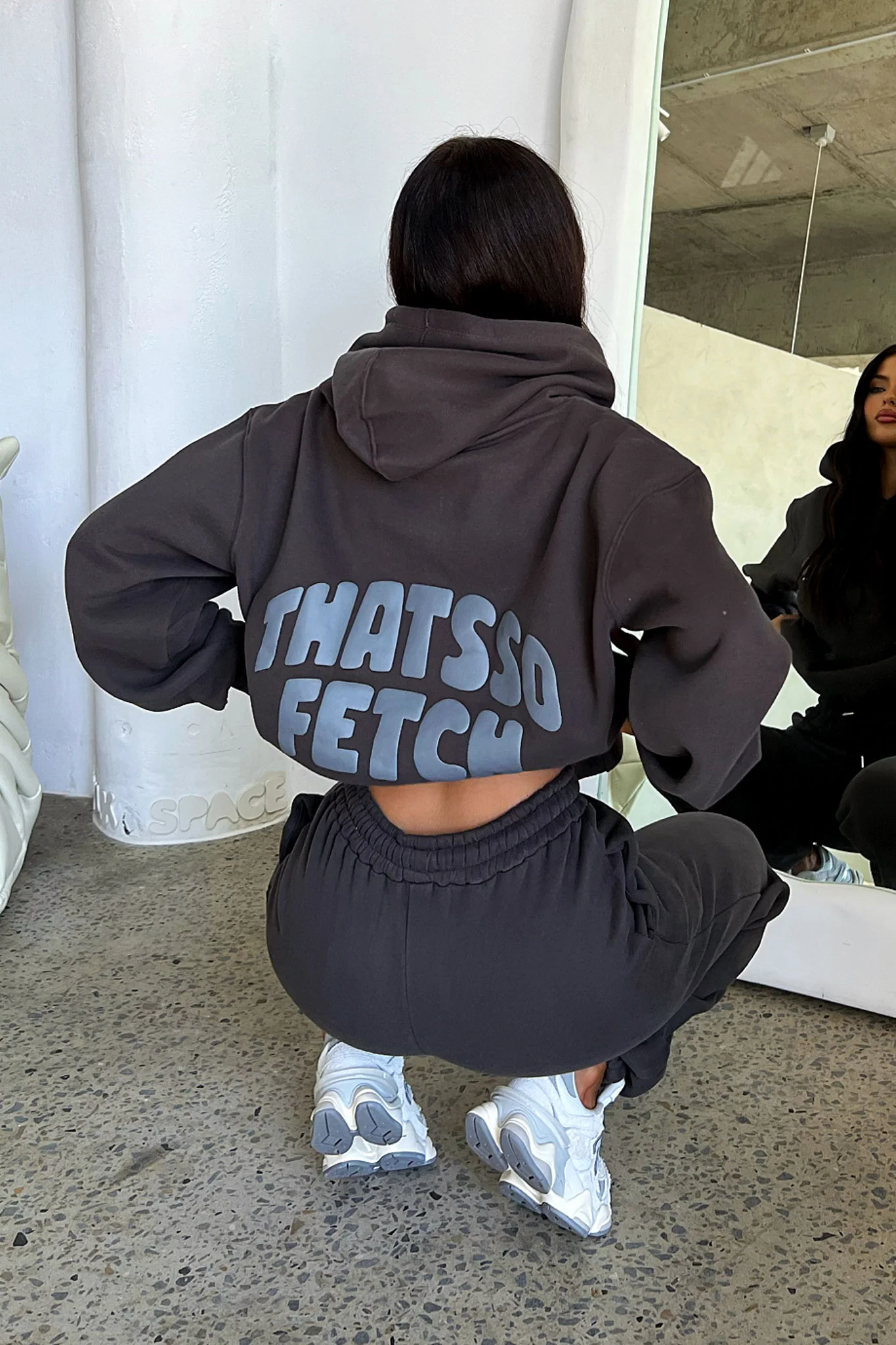 Series 5 Hoodie - Charcoal - XNAUWBI