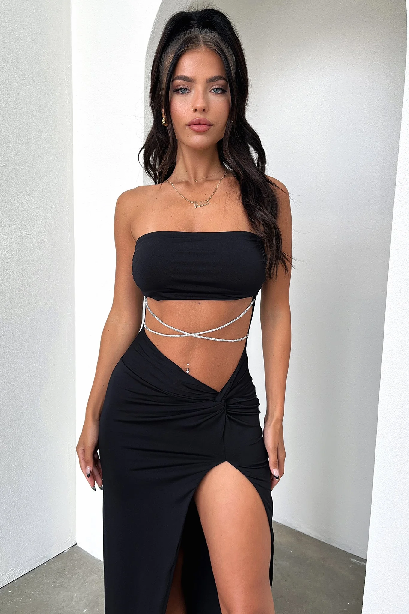 Zeilie Midi Dress - Black - XNAUWBI