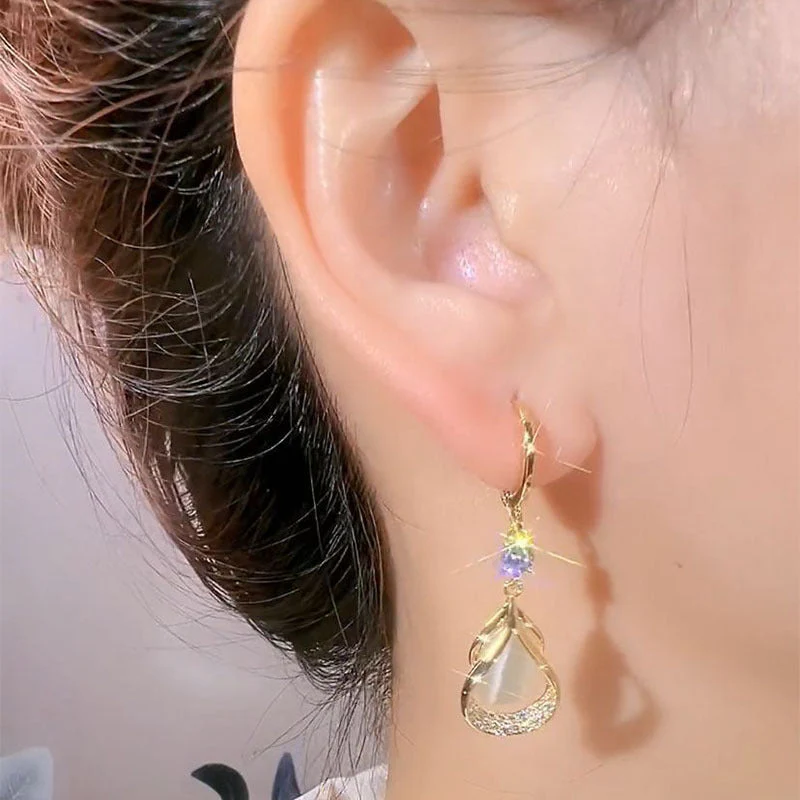 Geometric water drop earrings for women, niche temperament, face-slimming earrings - XBQDD