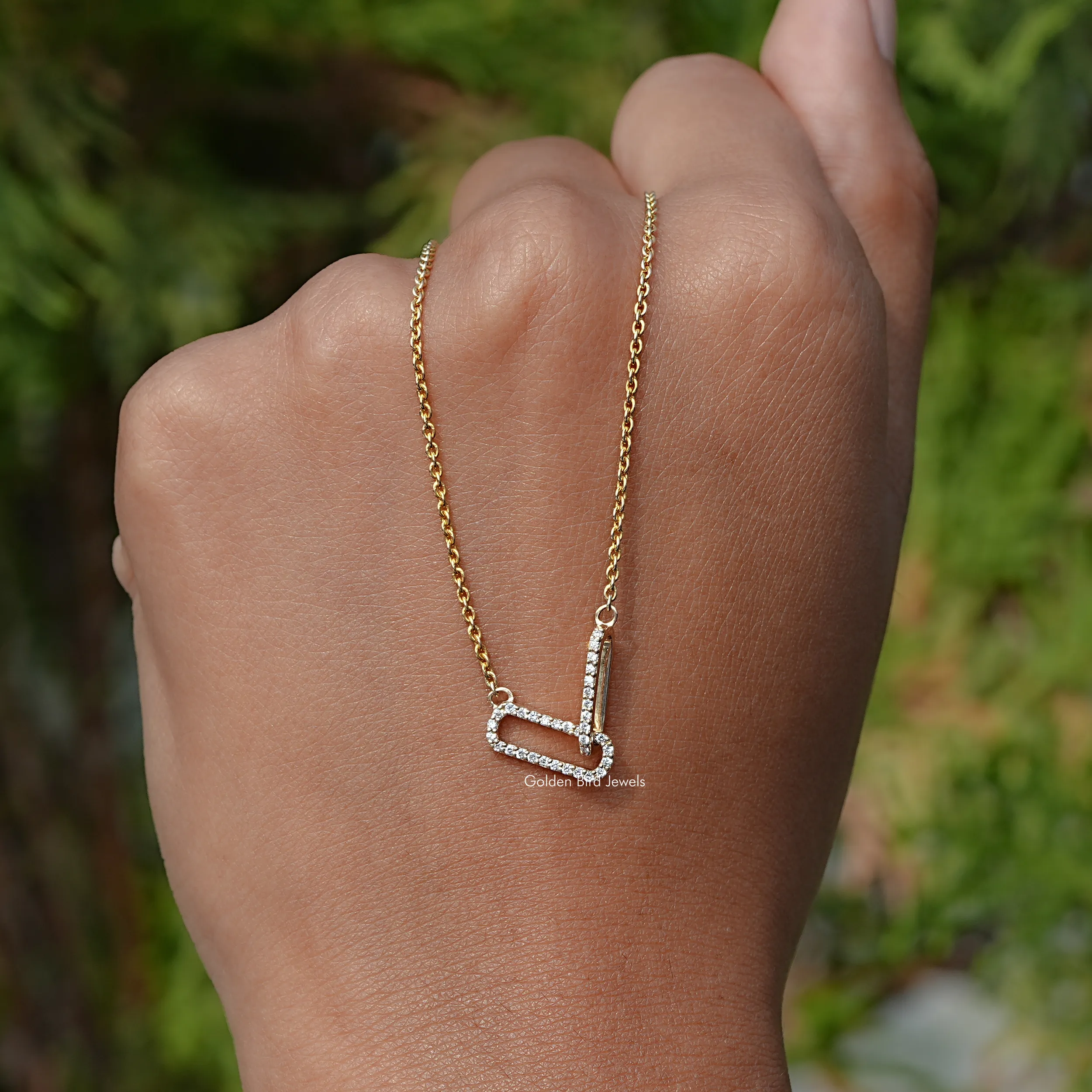 Round Diamond Paperclip Interlocked Pendant - XBQDD