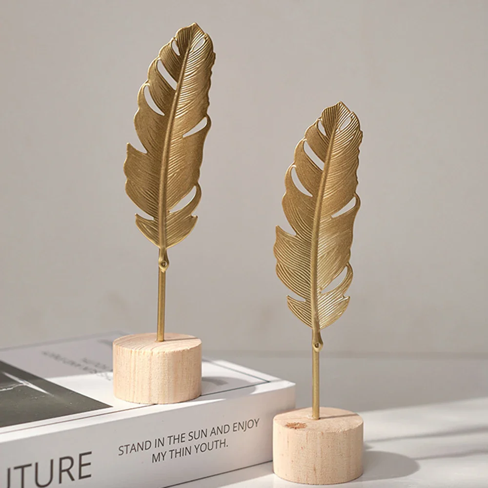 Ginkgo Leaf Feather Sculpture - XBQDD
