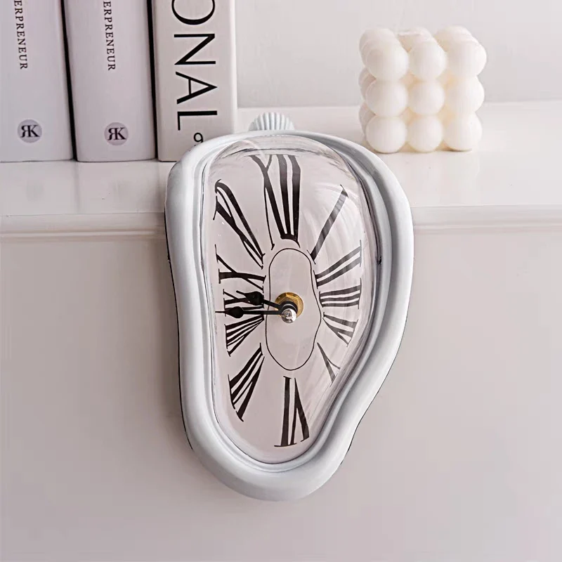 Melting Distorted Wall Clocks - XBQDD
