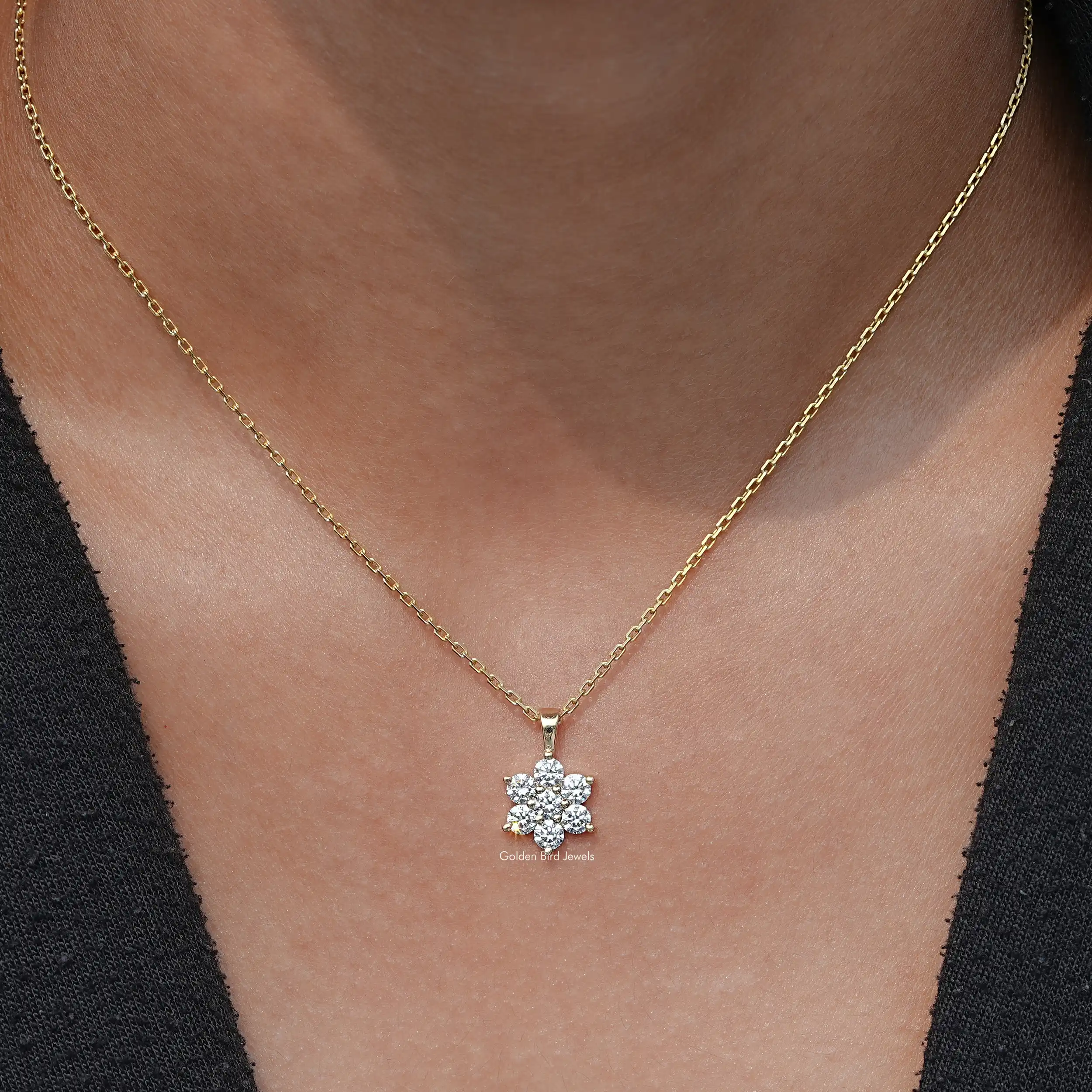 Round Cut Diamond Floral Minimalist Pendant - XBQDD