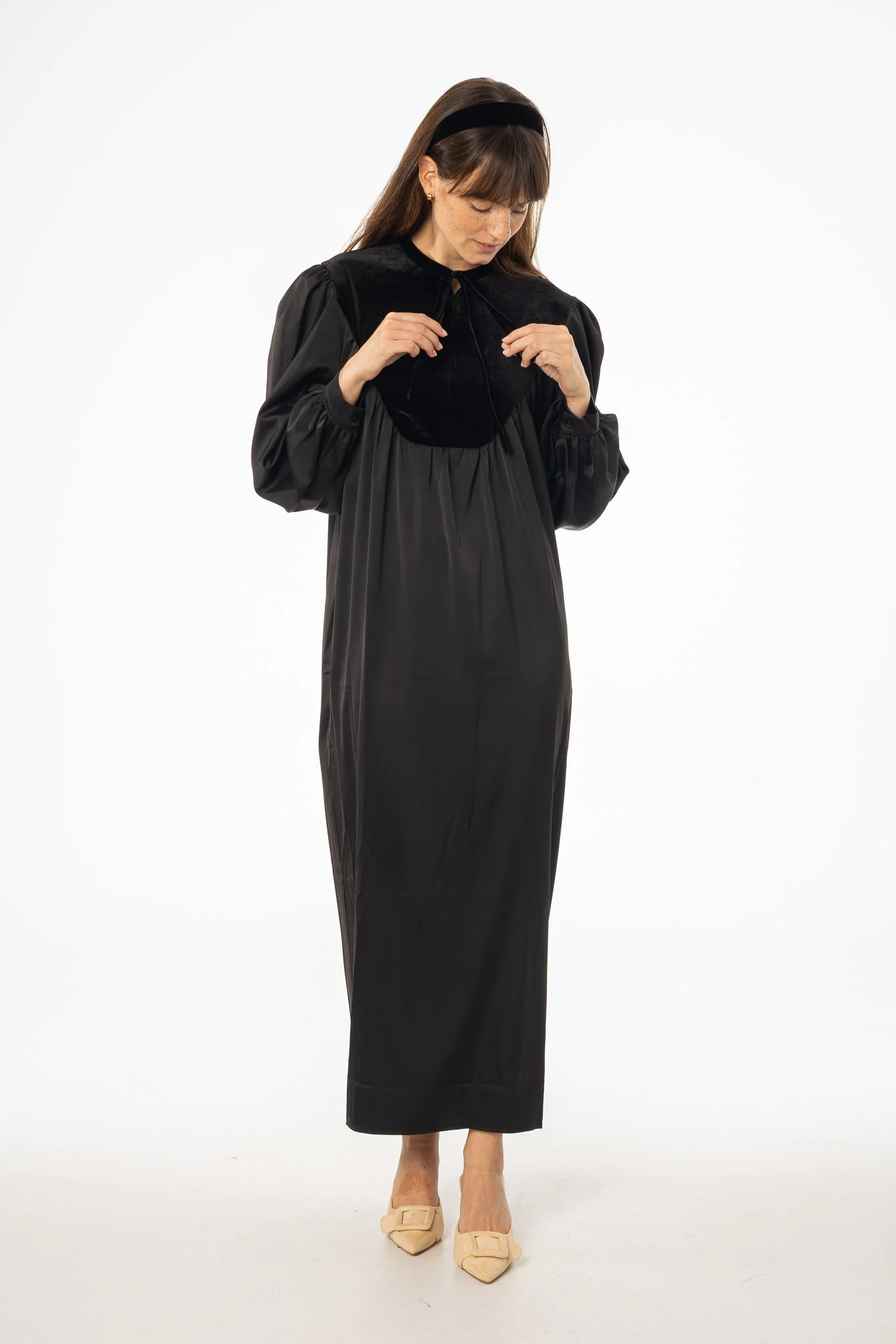 Black Velour Yoke Maxi Dress - KJDHW