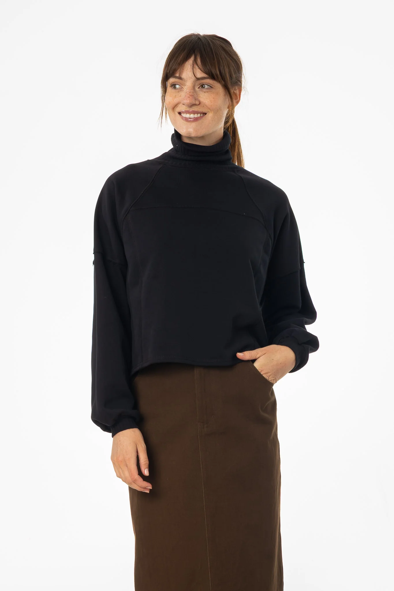 Black Ribbed Turtleneck Sweatshirt - KJDHW