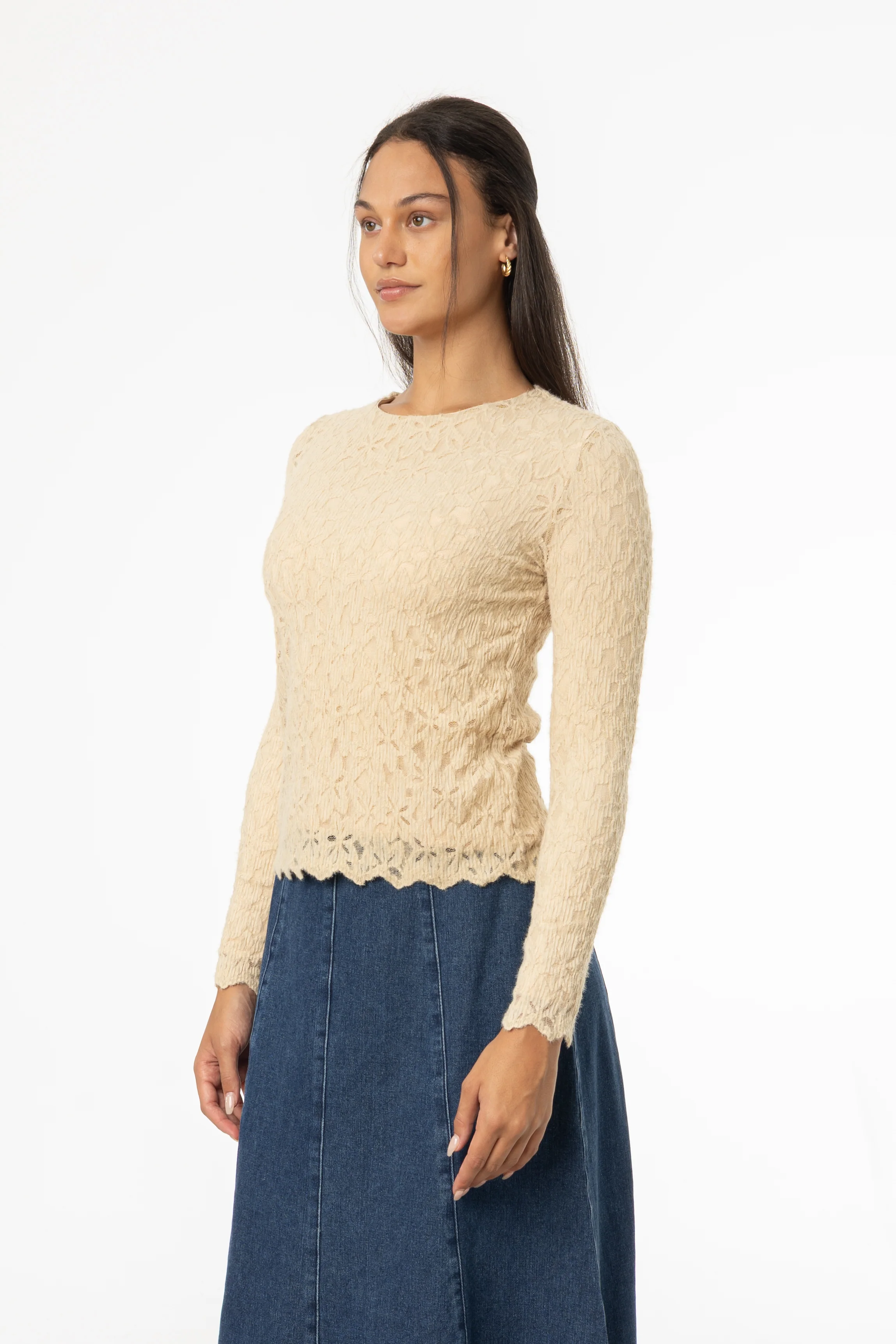 Bone Floral Scalloped Top - KJDHW
