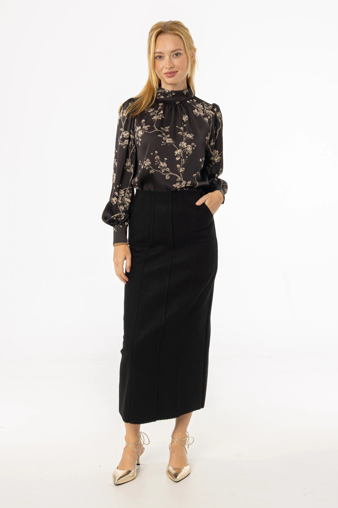 Black Scalloped Edge Maxi Skirt - KJDHW