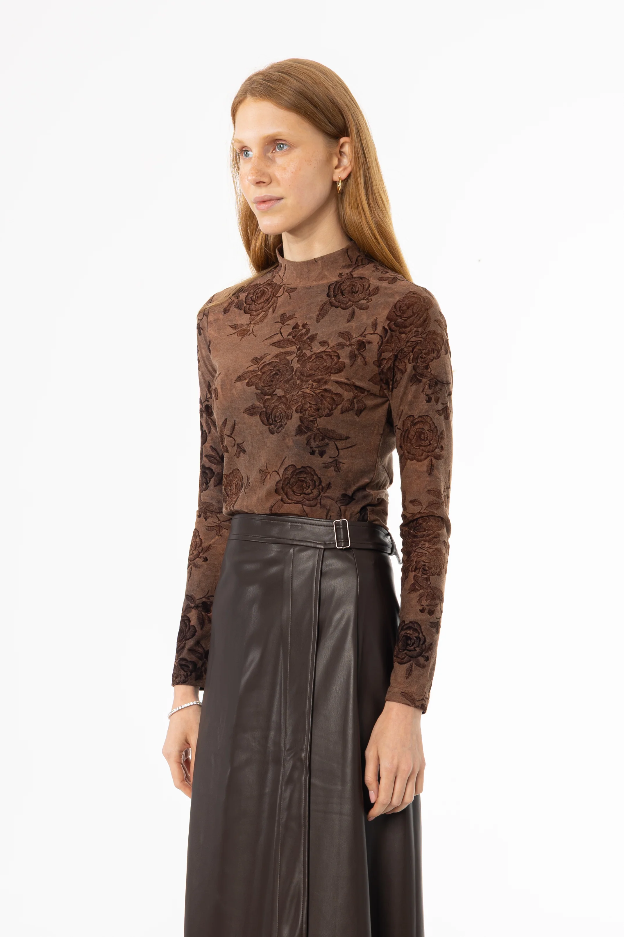Brown Flower Mock Neck Top - KJDHW