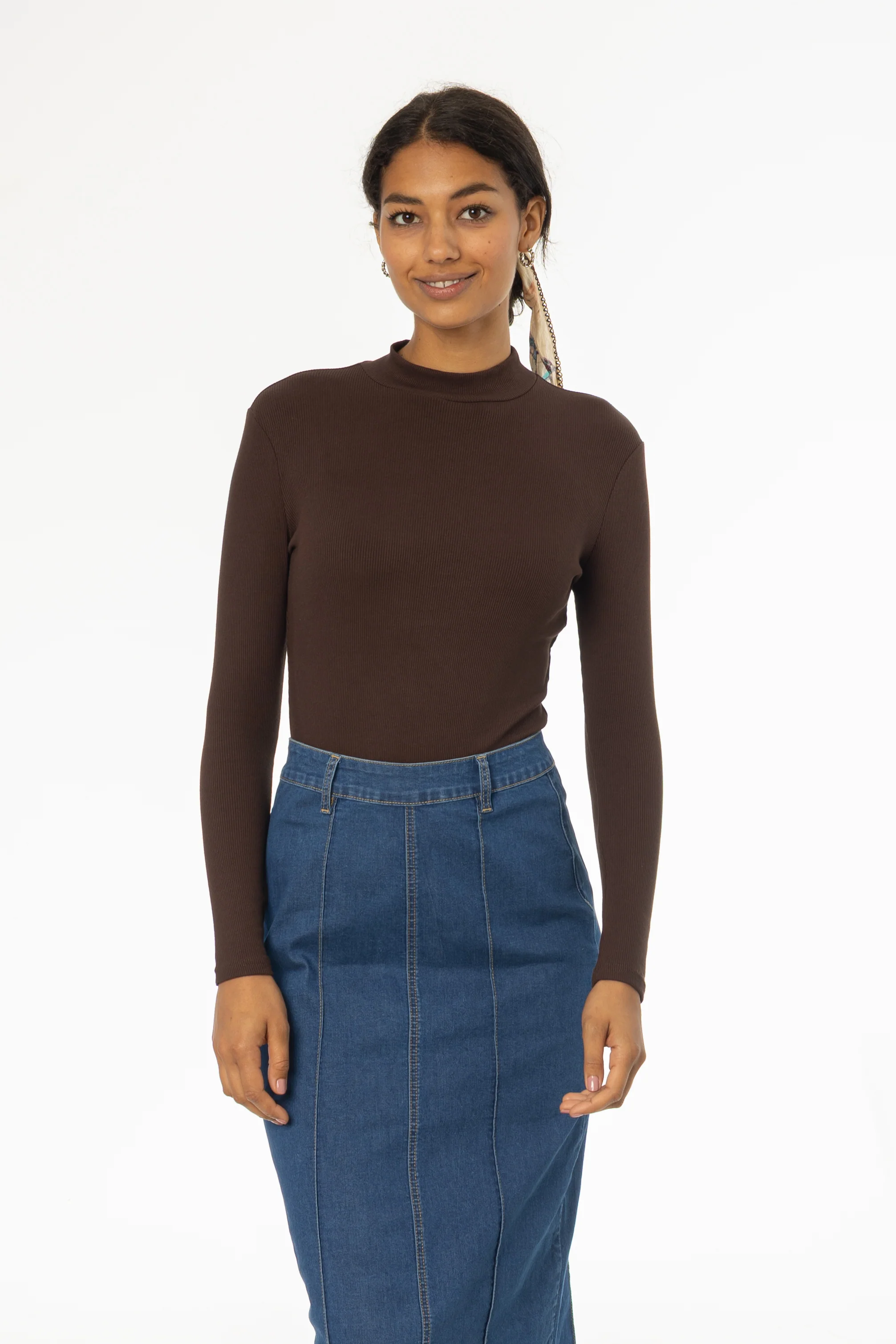 Brown Ribbed Mock Neck Top - KJDHW