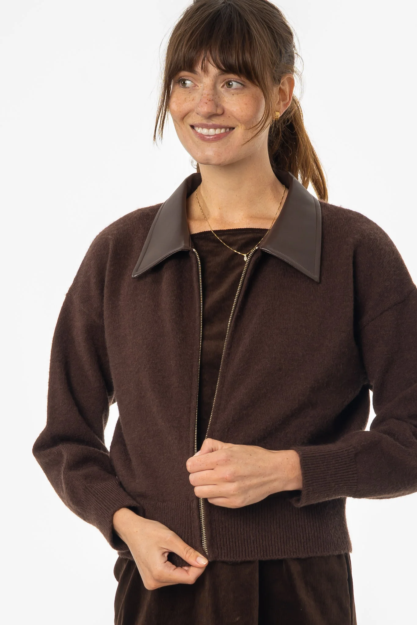 Brown Contrast Collar Zipper Sweater - KJDHW