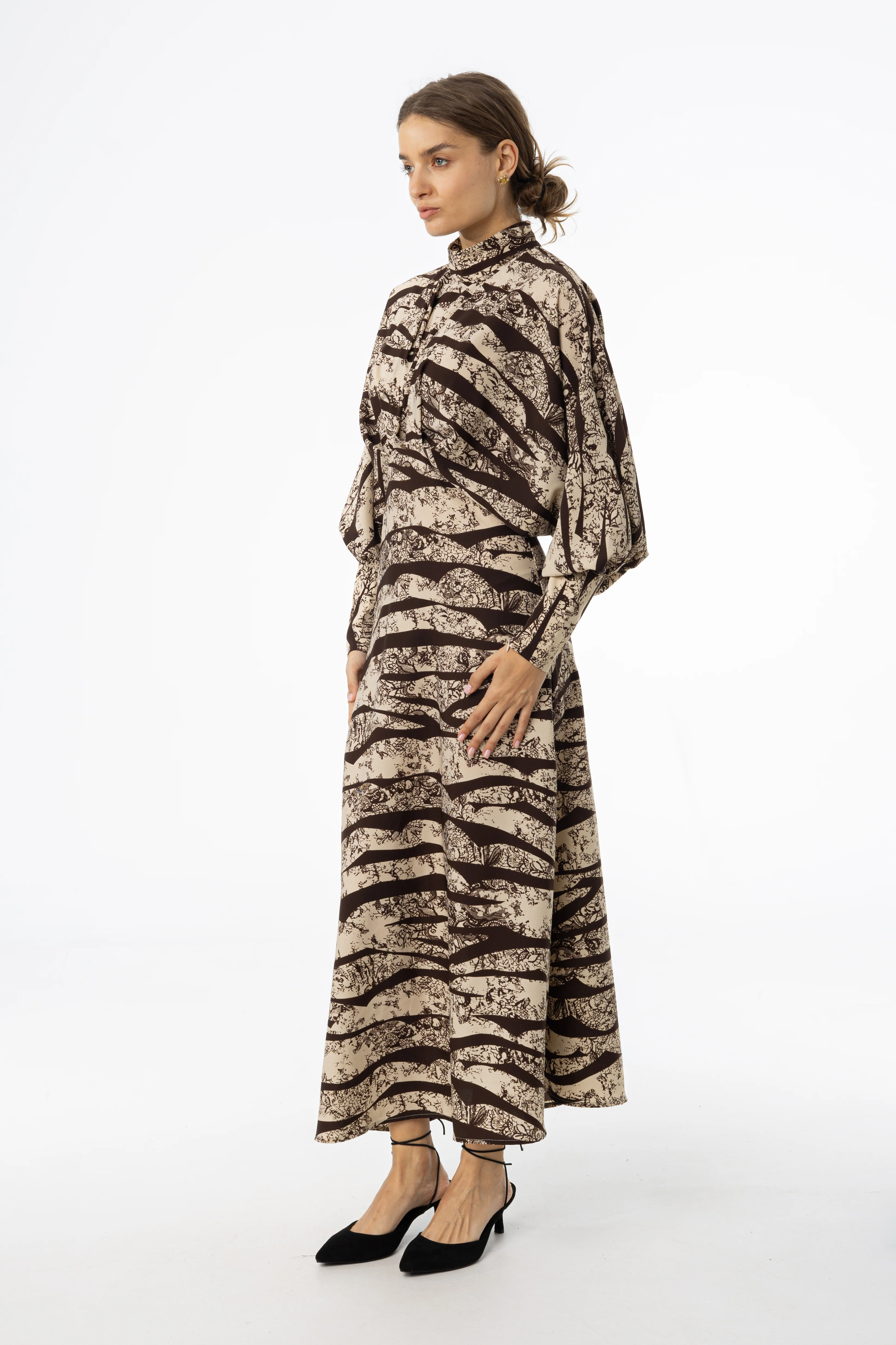 Brown Printed Draped Maxi Dress - KJDHW